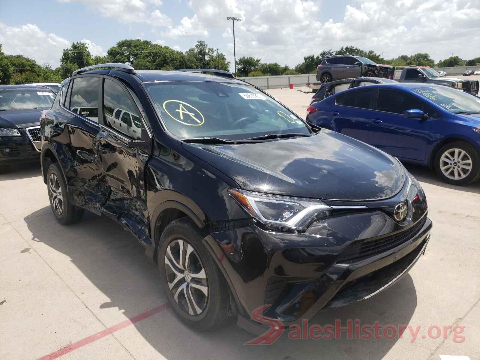 2T3ZFREV7JW452832 2018 TOYOTA RAV4