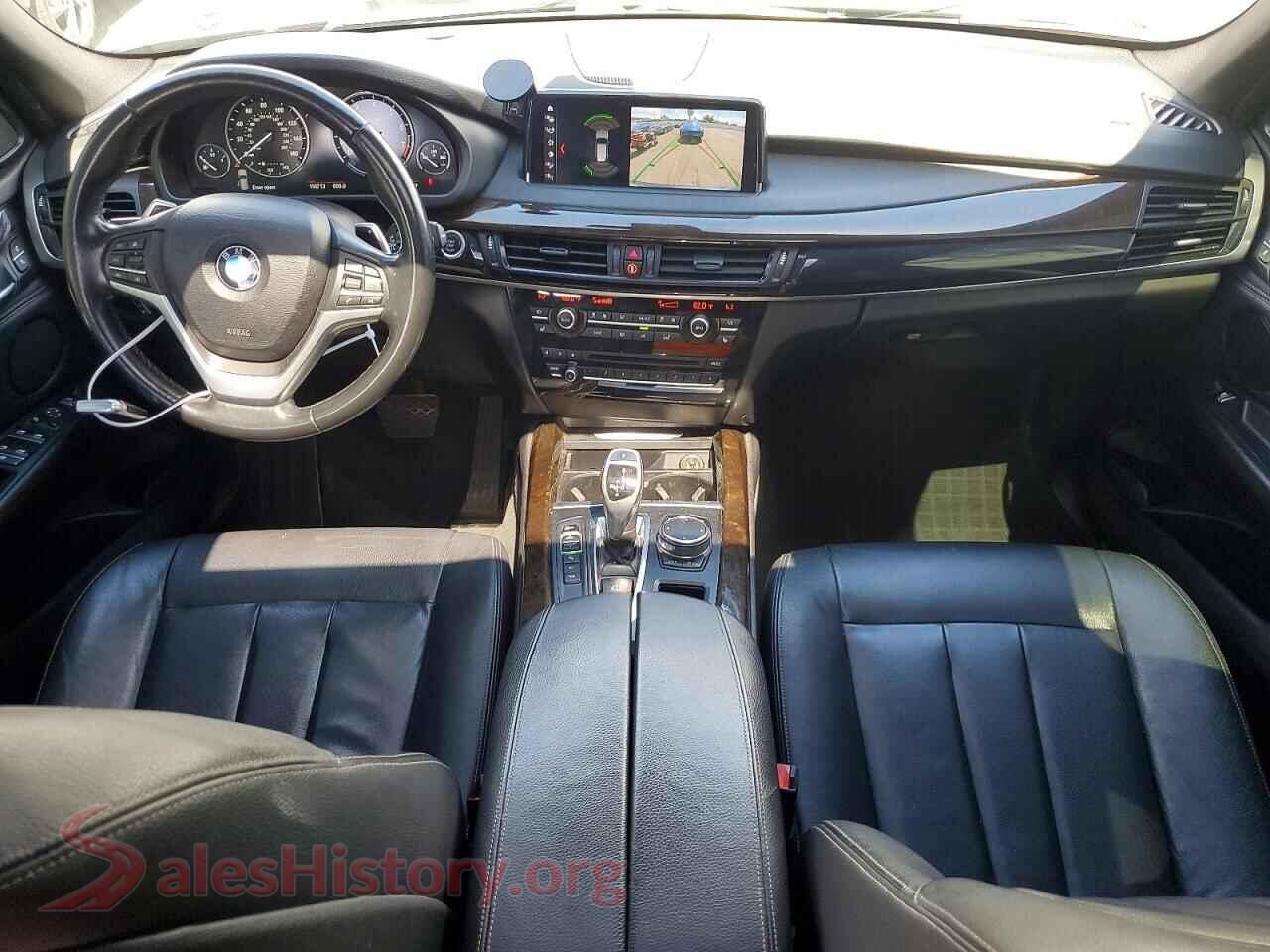 2018 BMW X5 VIN 5UXKR0C54J0Y00614, interior dashboard