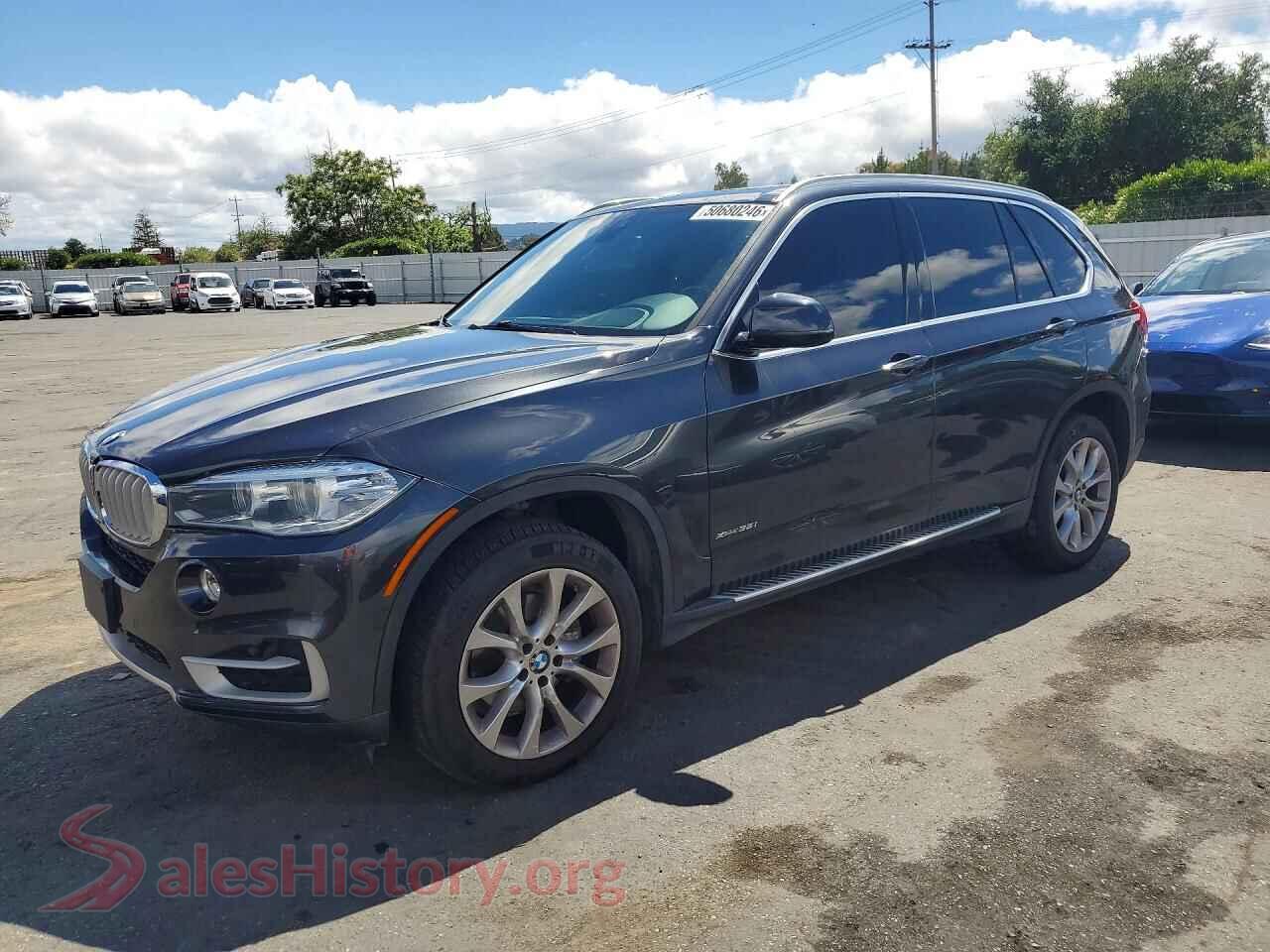 5UXKR0C54J0Y00614 2018 BMW X5