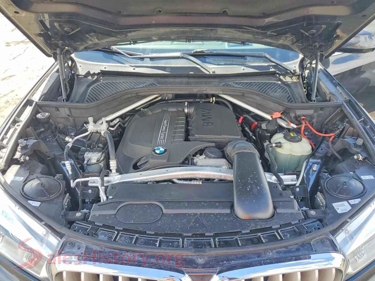 2018 BMW X5 VIN 5UXKR0C54J0Y00614, wheel and tire