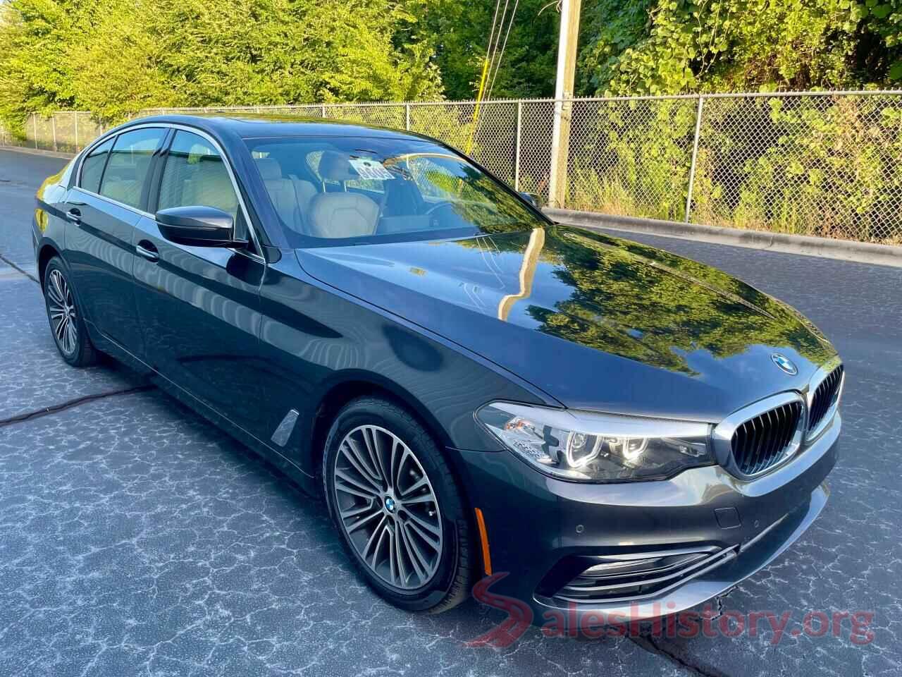 WBAJA5C51JG898913 2018 BMW 5 SERIES