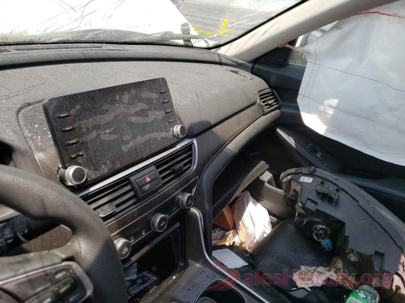 1HGCV1F48JA048731 2018 HONDA ACCORD