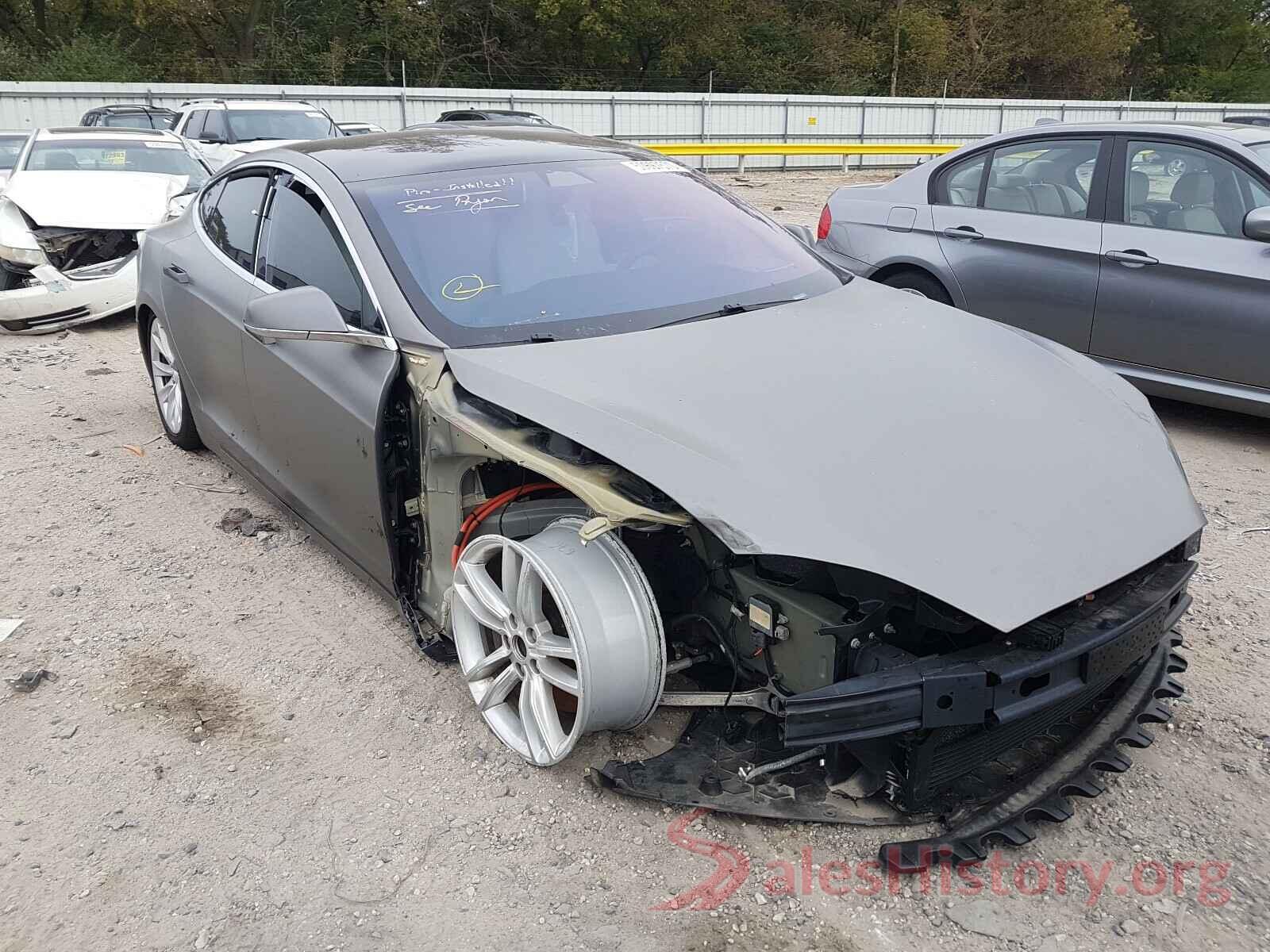 5YJSA1E21JF291424 2018 TESLA MODEL S