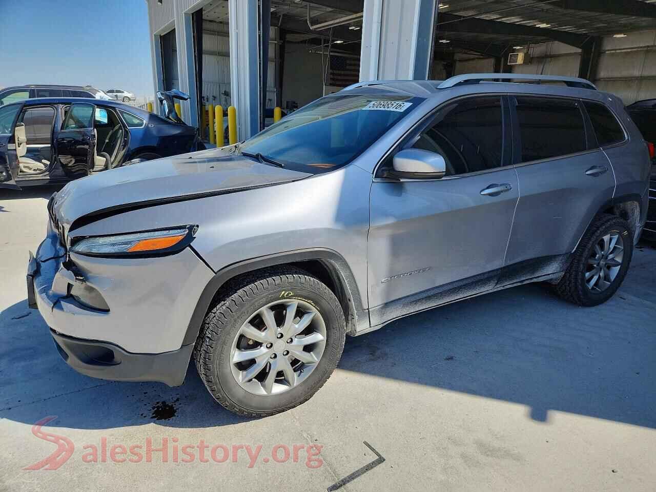 1C4PJMDB0JD526881 2018 JEEP CHEROKEE