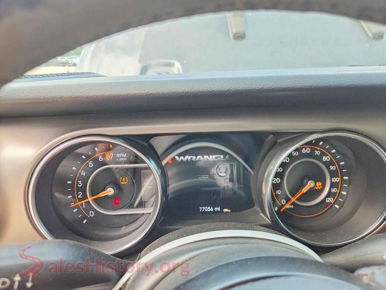 2019 JEEP WRANGLER VIN 1C4HJXDG6KW646546, interior center console