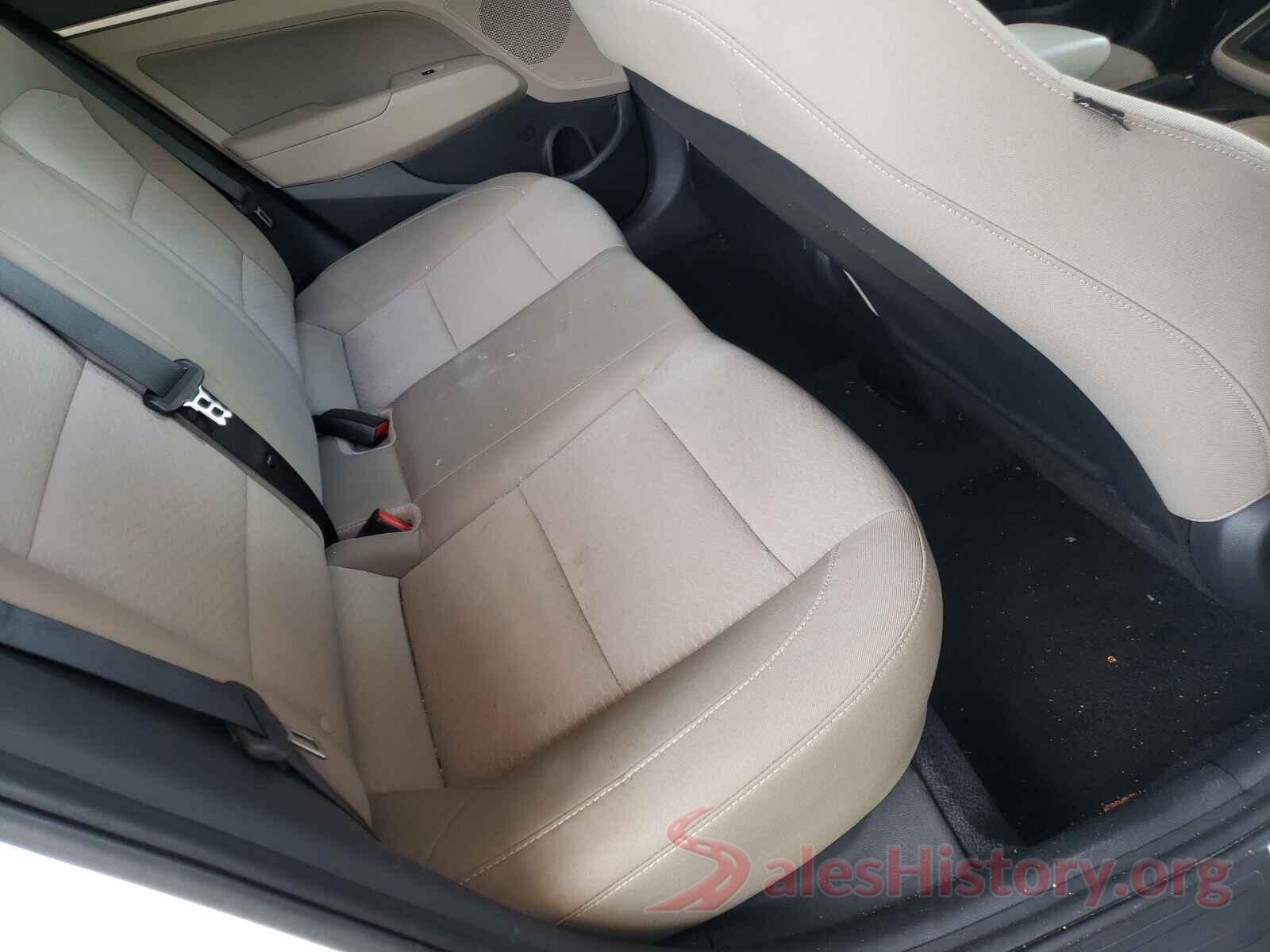 5NPD84LFXKH430612 2019 HYUNDAI ELANTRA