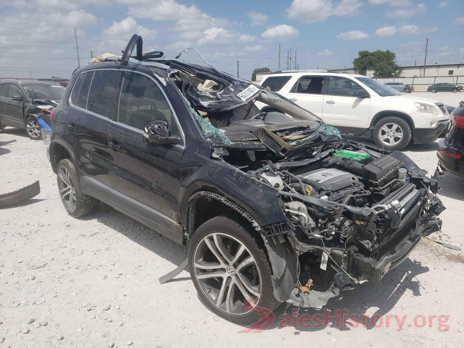 WVGVV7AX4HK013695 2017 VOLKSWAGEN TIGUAN