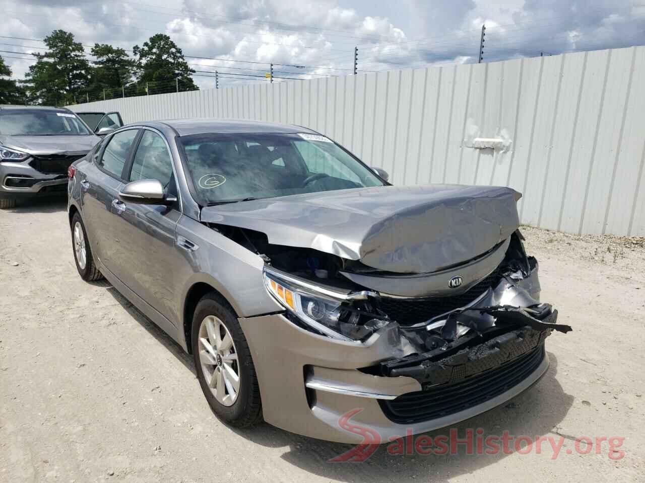 5XXGT4L38JG233739 2018 KIA OPTIMA