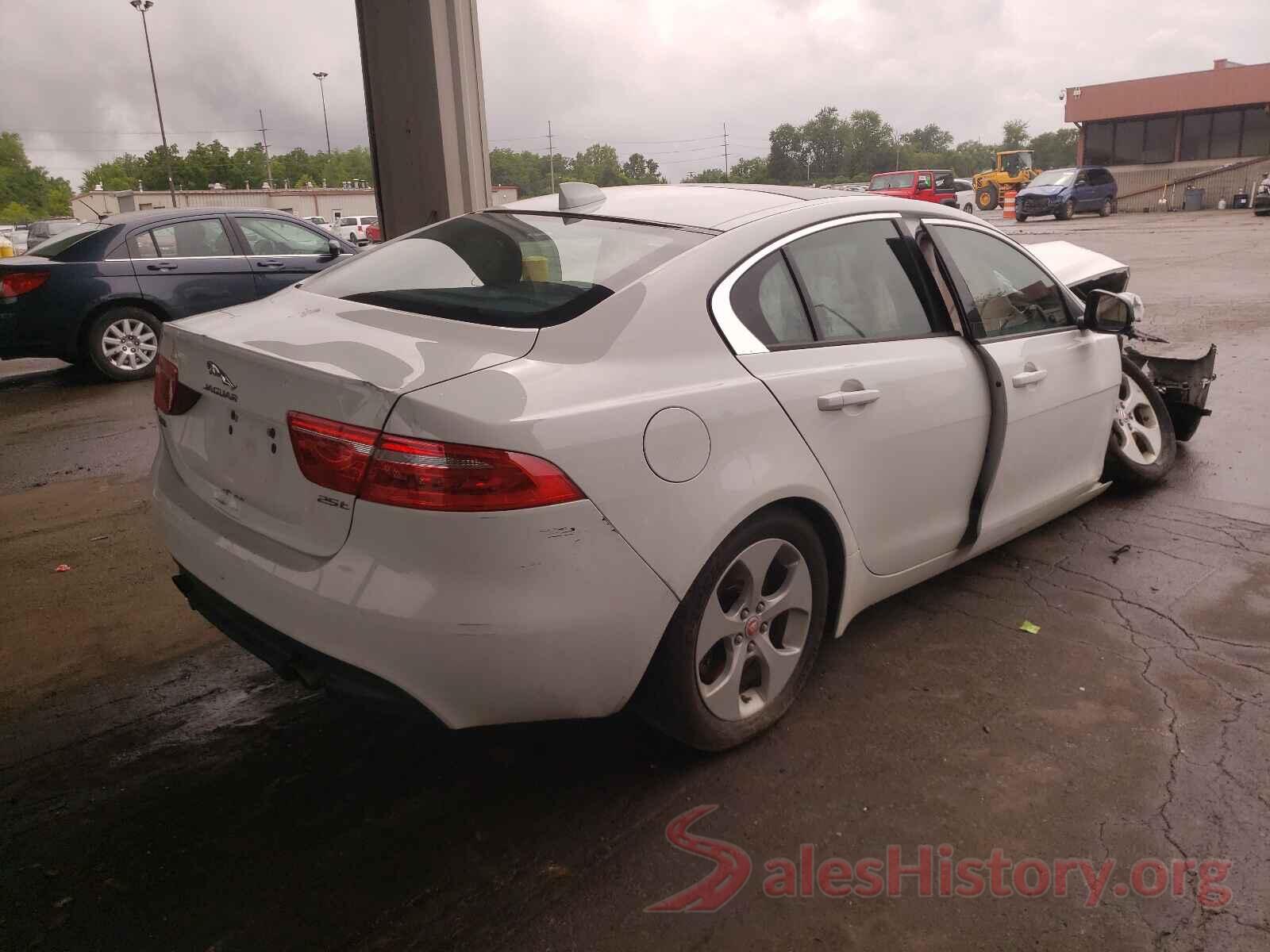 SAJAR4FX7JCP26963 2018 JAGUAR XE