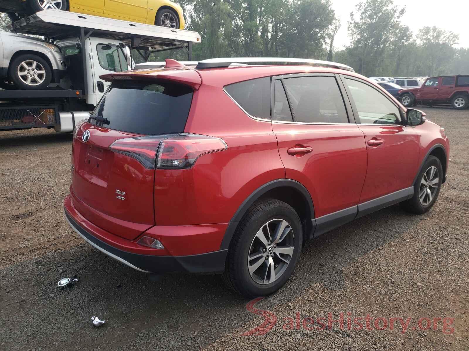 JTMRFREV9GJ062404 2016 TOYOTA RAV4