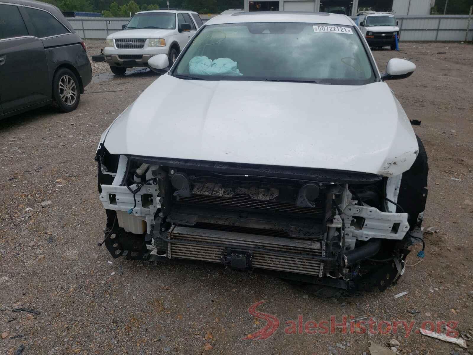 1HGCV2F5XJA013431 2018 HONDA ACCORD