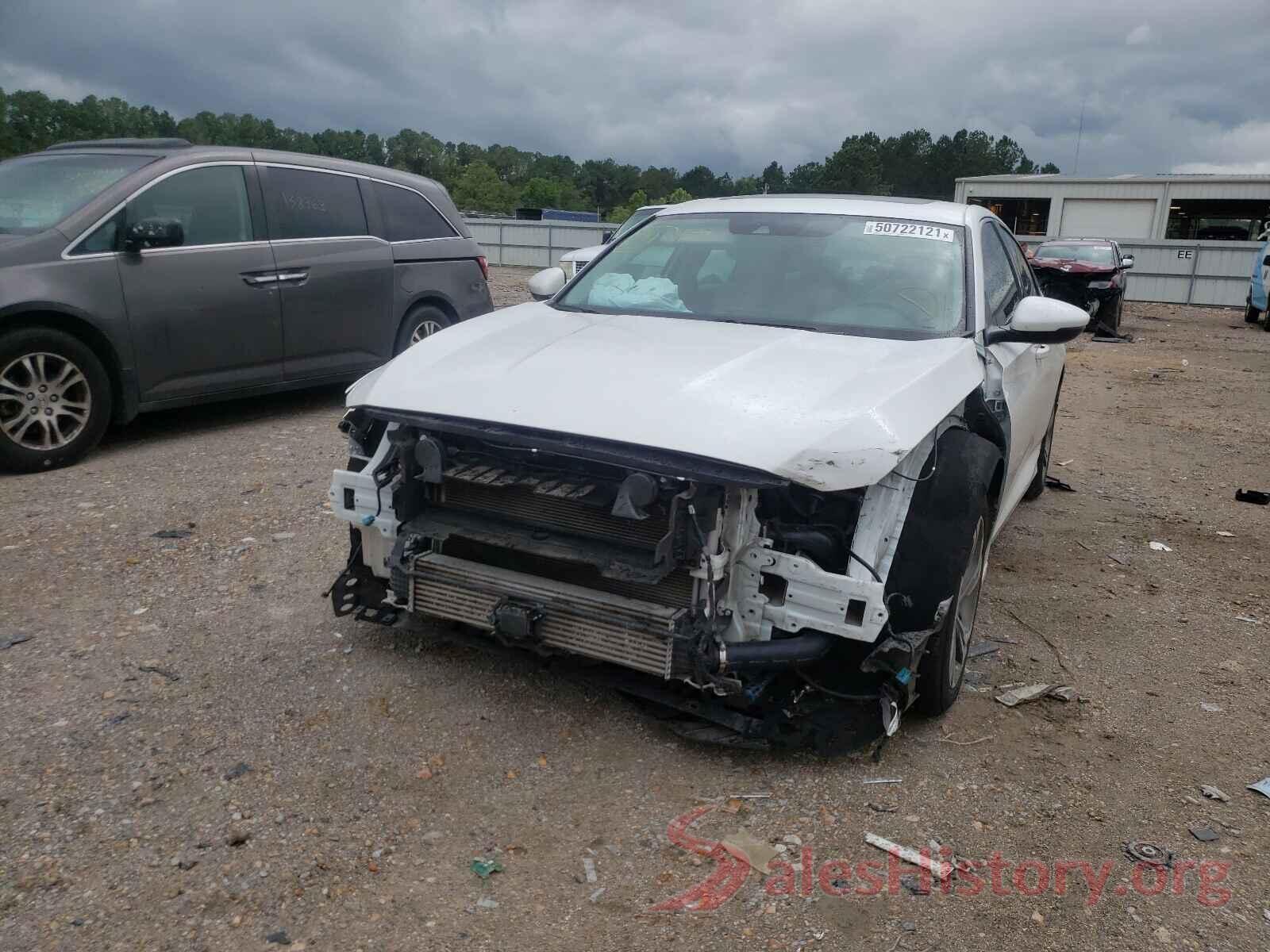 1HGCV2F5XJA013431 2018 HONDA ACCORD