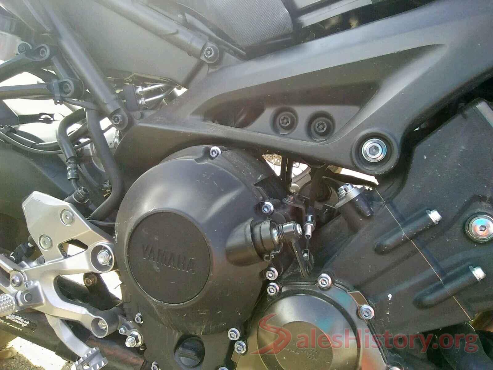 JYARN53E7JA003563 2018 YAMAHA MT09