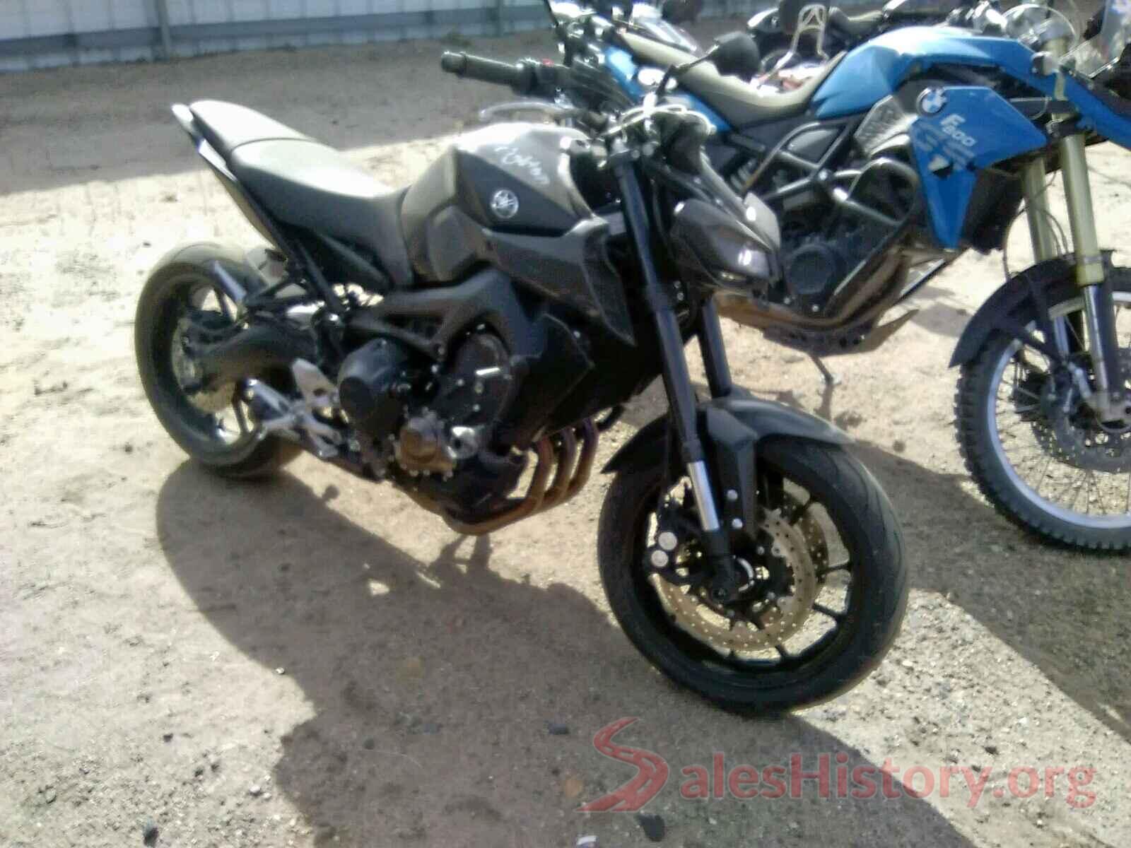 JYARN53E7JA003563 2018 YAMAHA MT09