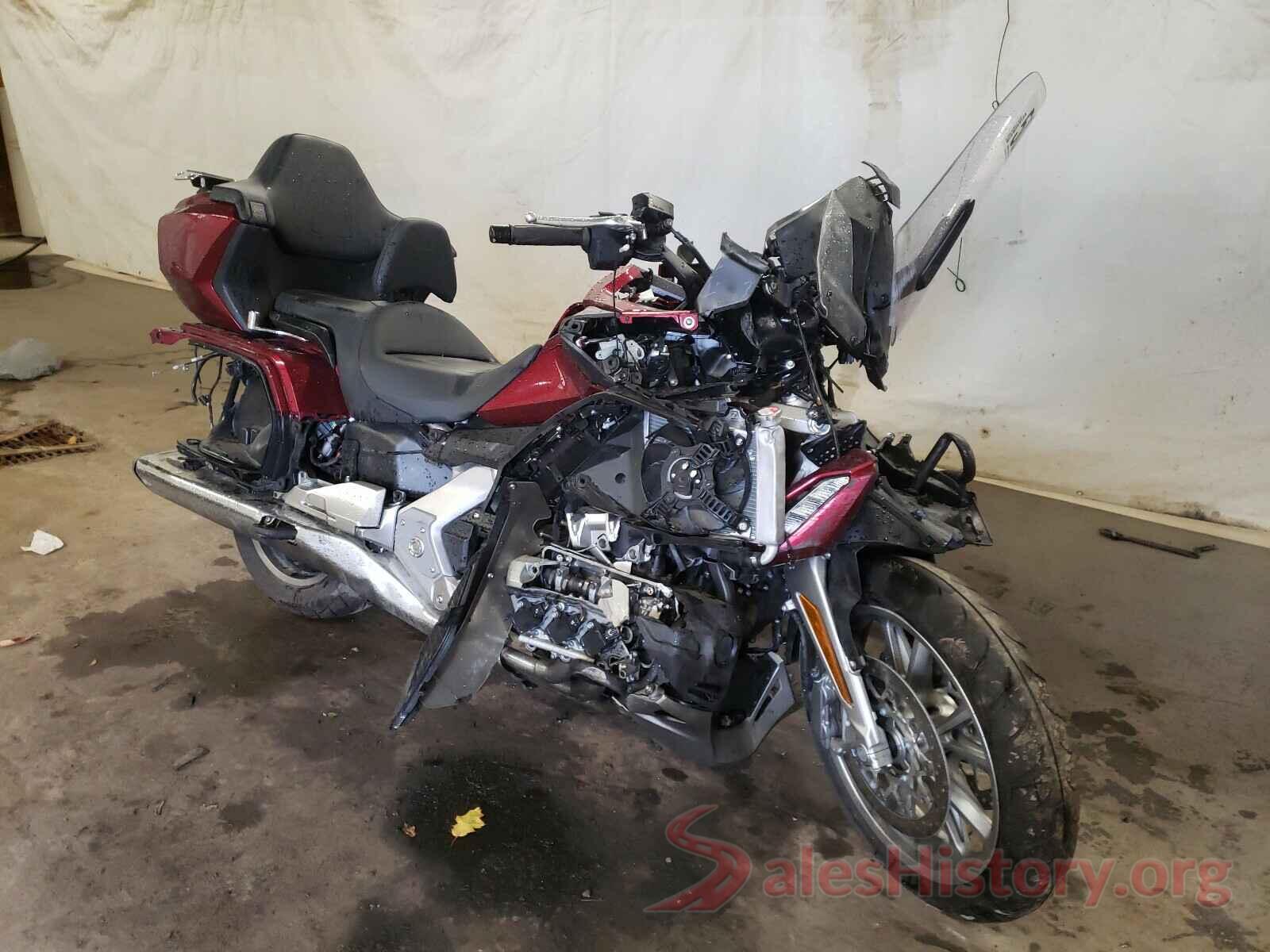 JH2SC7951JK004174 2018 HONDA GL CYCLE