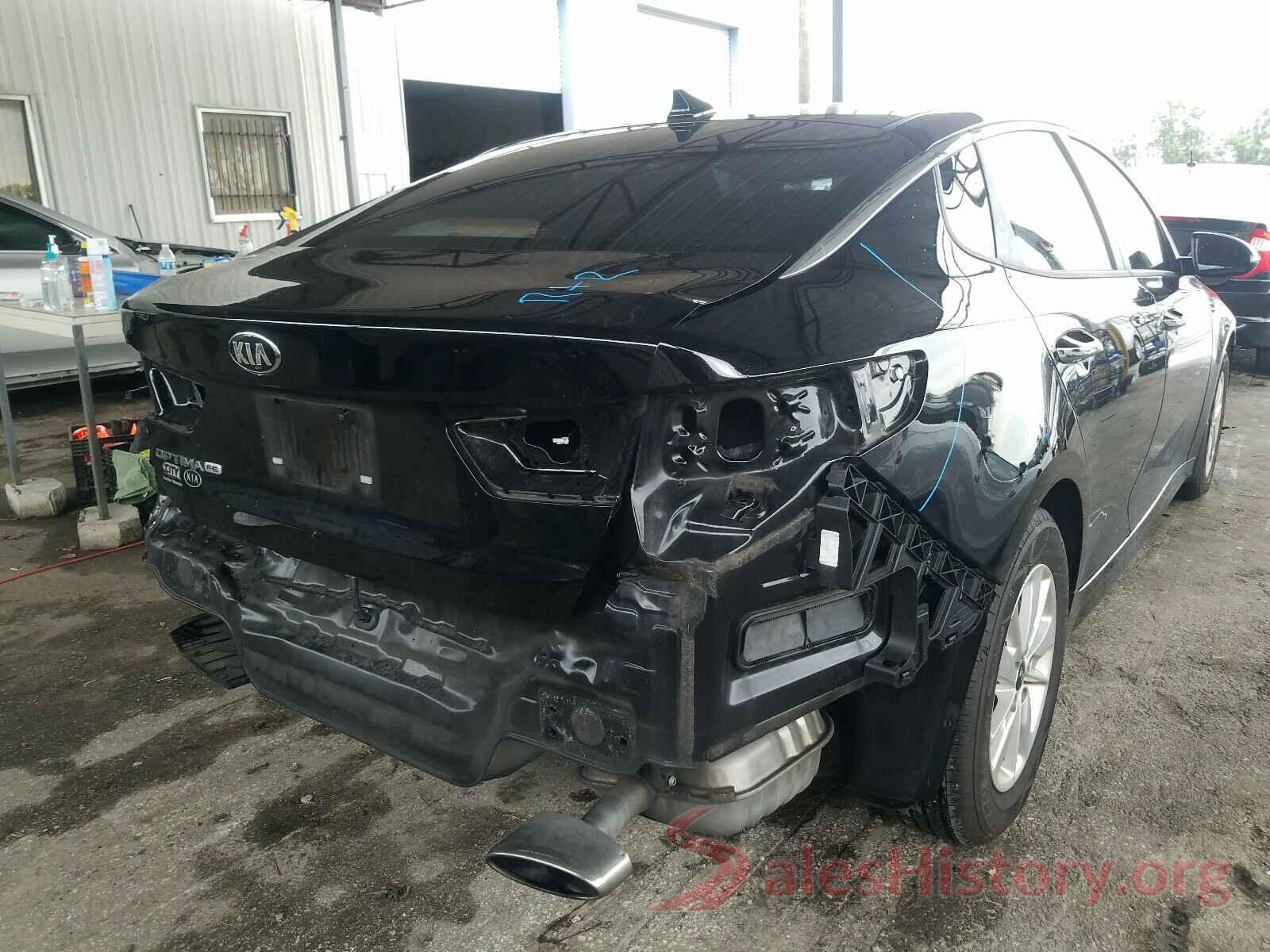 5XXGT4L32JG227502 2018 KIA OPTIMA