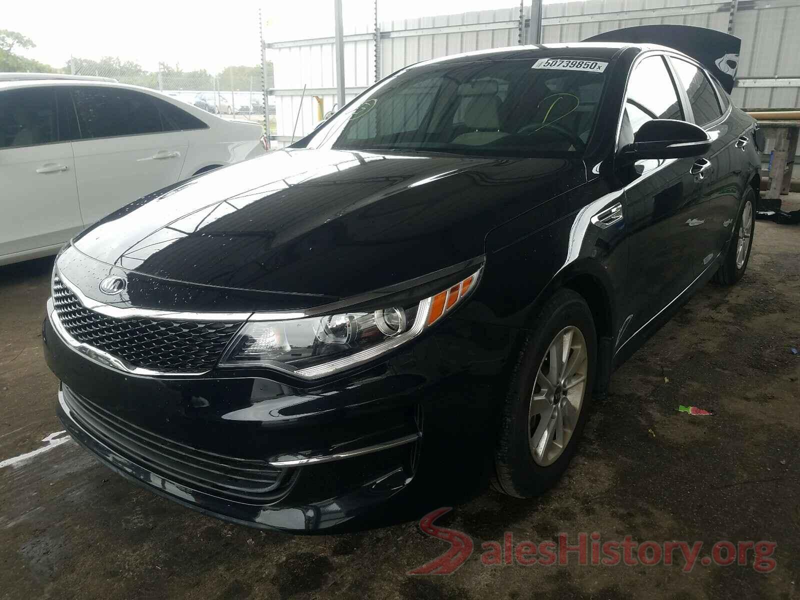 5XXGT4L32JG227502 2018 KIA OPTIMA