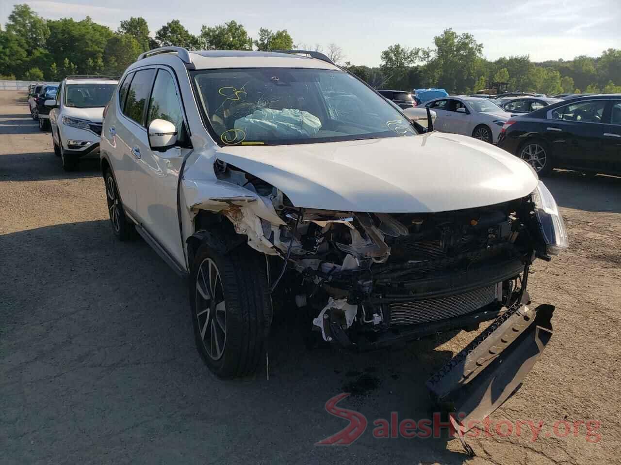 JN8AT2MV8JW349391 2018 NISSAN ROGUE