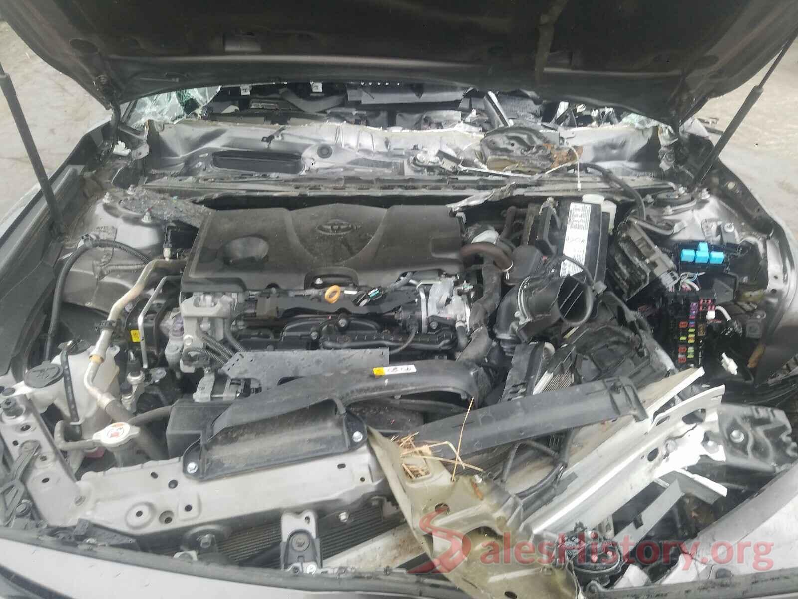 4T1B11HK4KU195898 2019 TOYOTA CAMRY