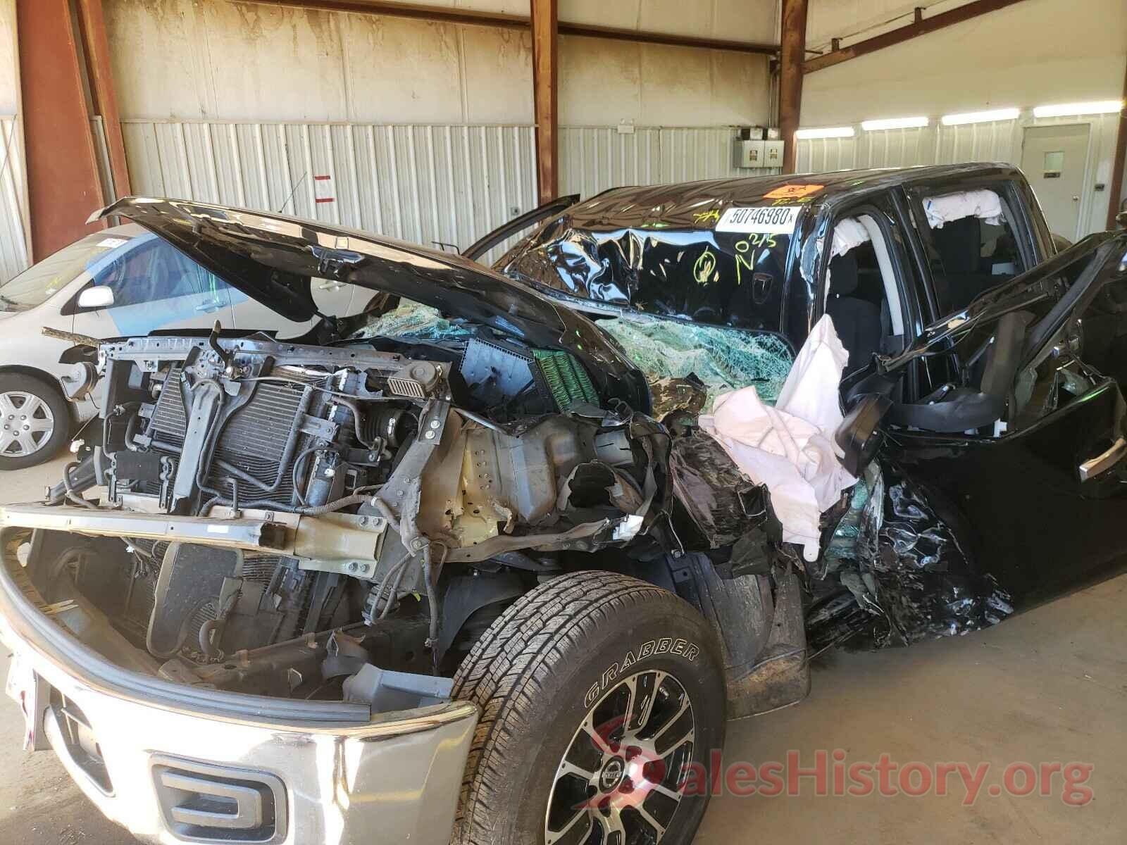 1N6AA1EKXHN530215 2017 NISSAN TITAN