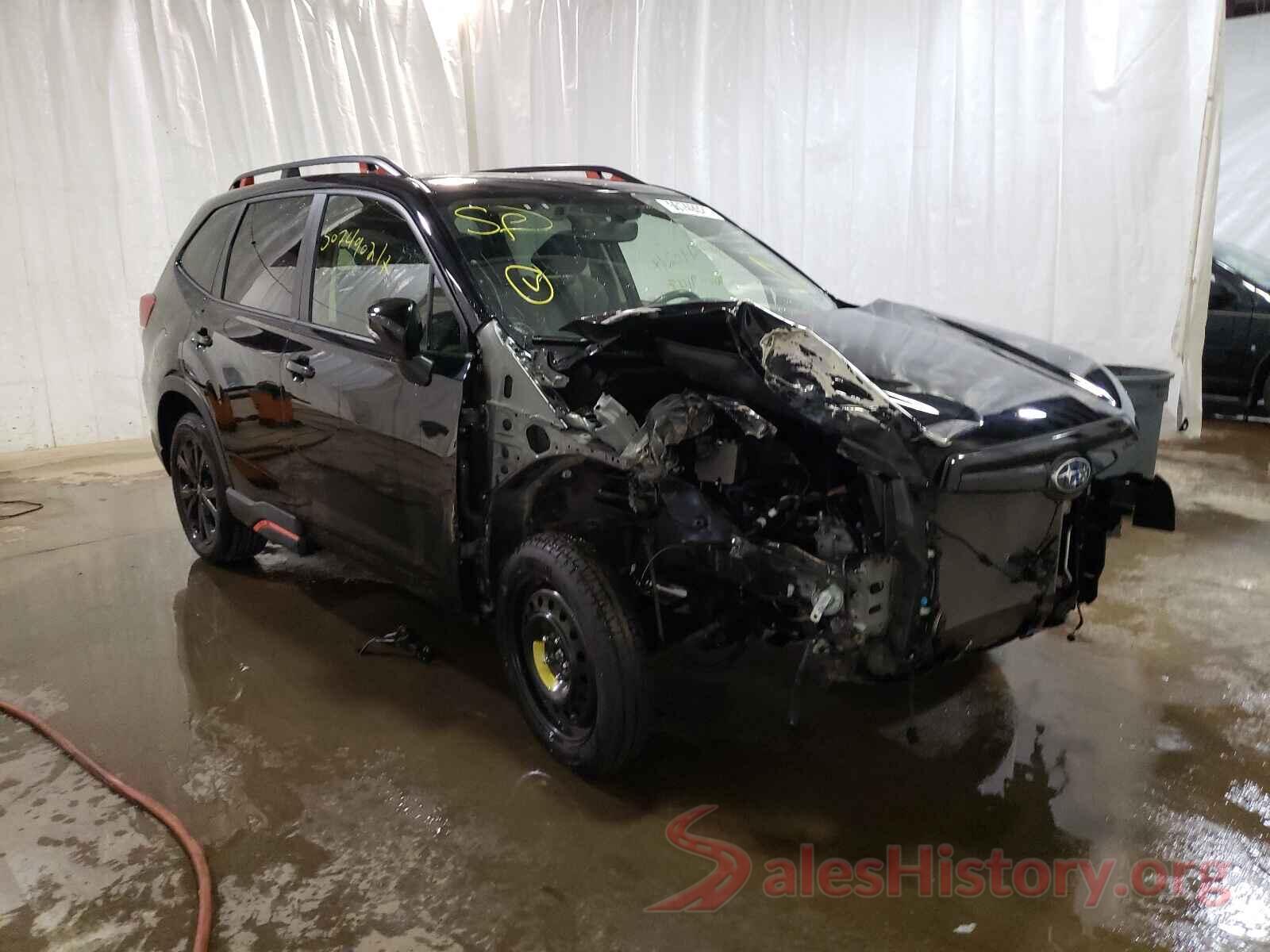 JF2SKAKC8KH555266 2019 SUBARU FORESTER