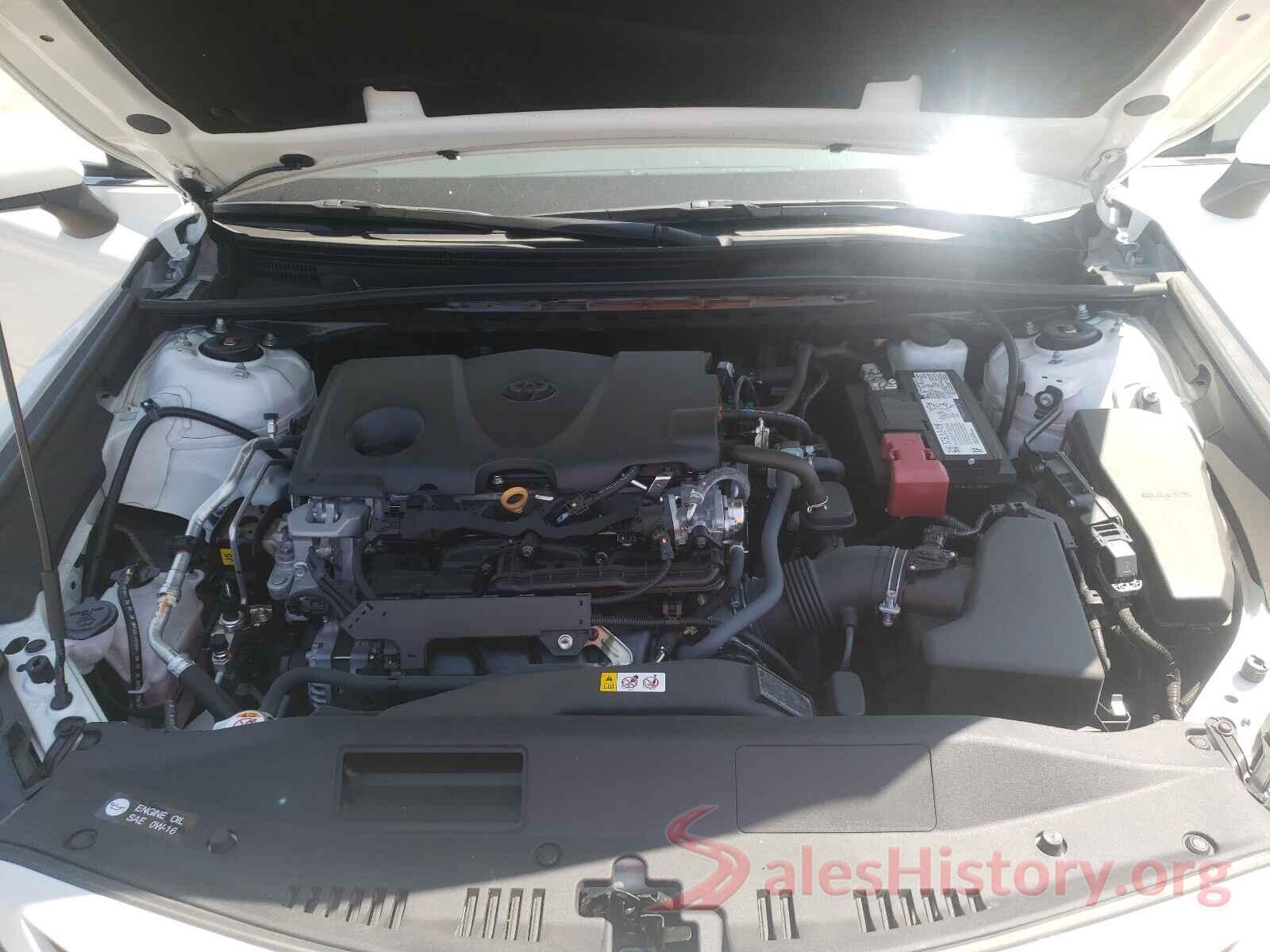 4T1G11AK8MU422898 2021 TOYOTA CAMRY