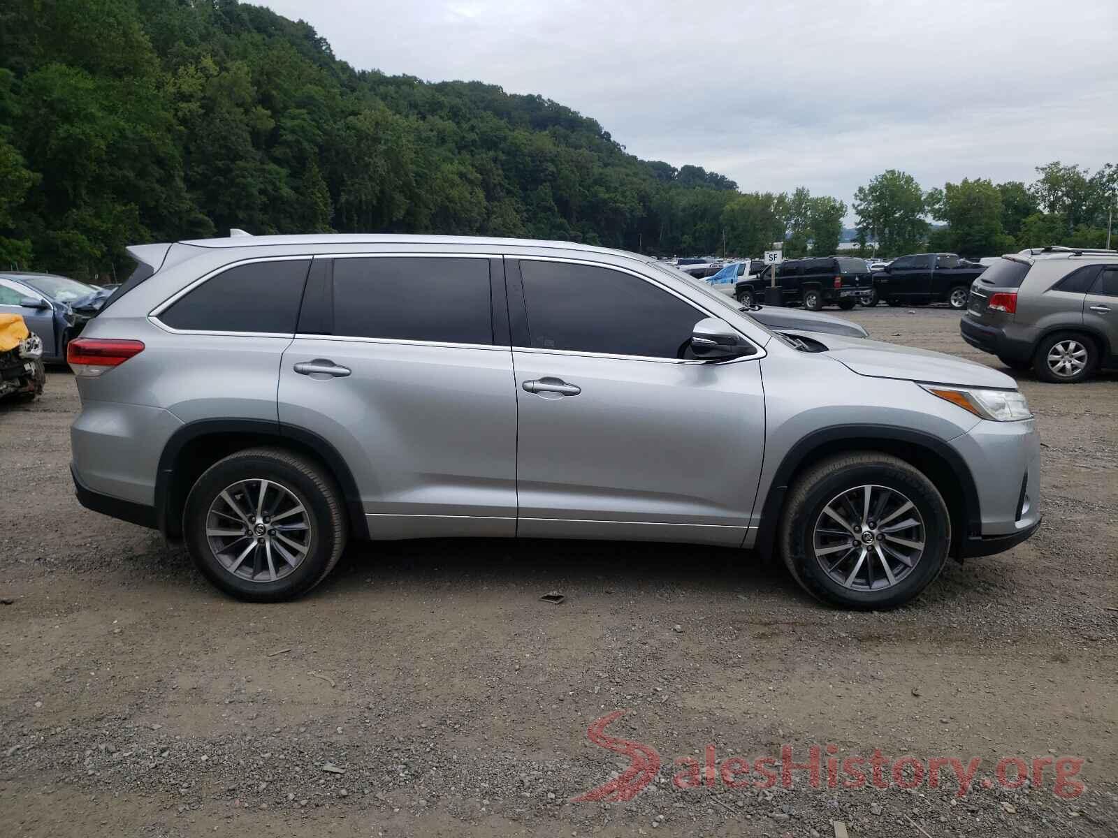 5TDJZRFH3HS372422 2017 TOYOTA HIGHLANDER