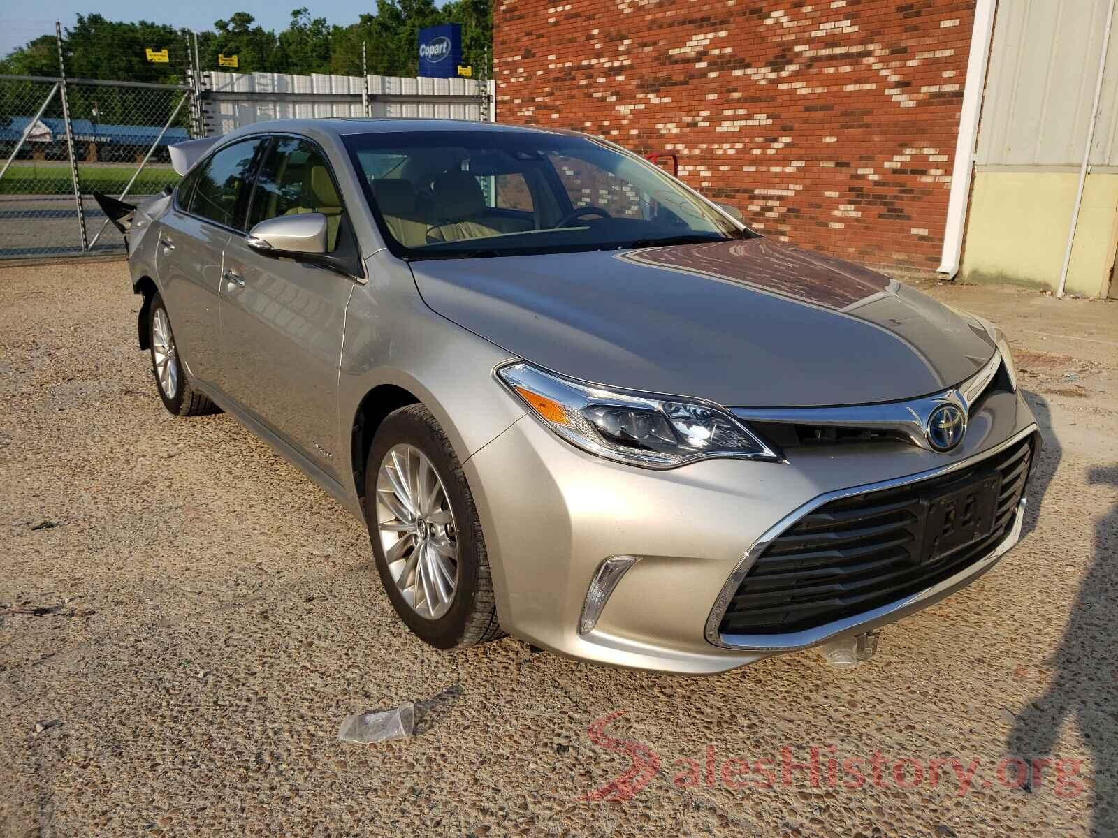 4T1BD1EB6JU062604 2018 TOYOTA AVALON