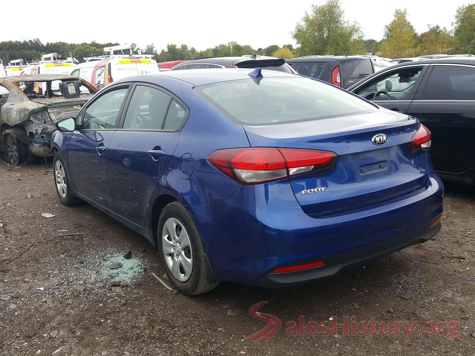 3KPFK4A78JE260100 2018 KIA FORTE