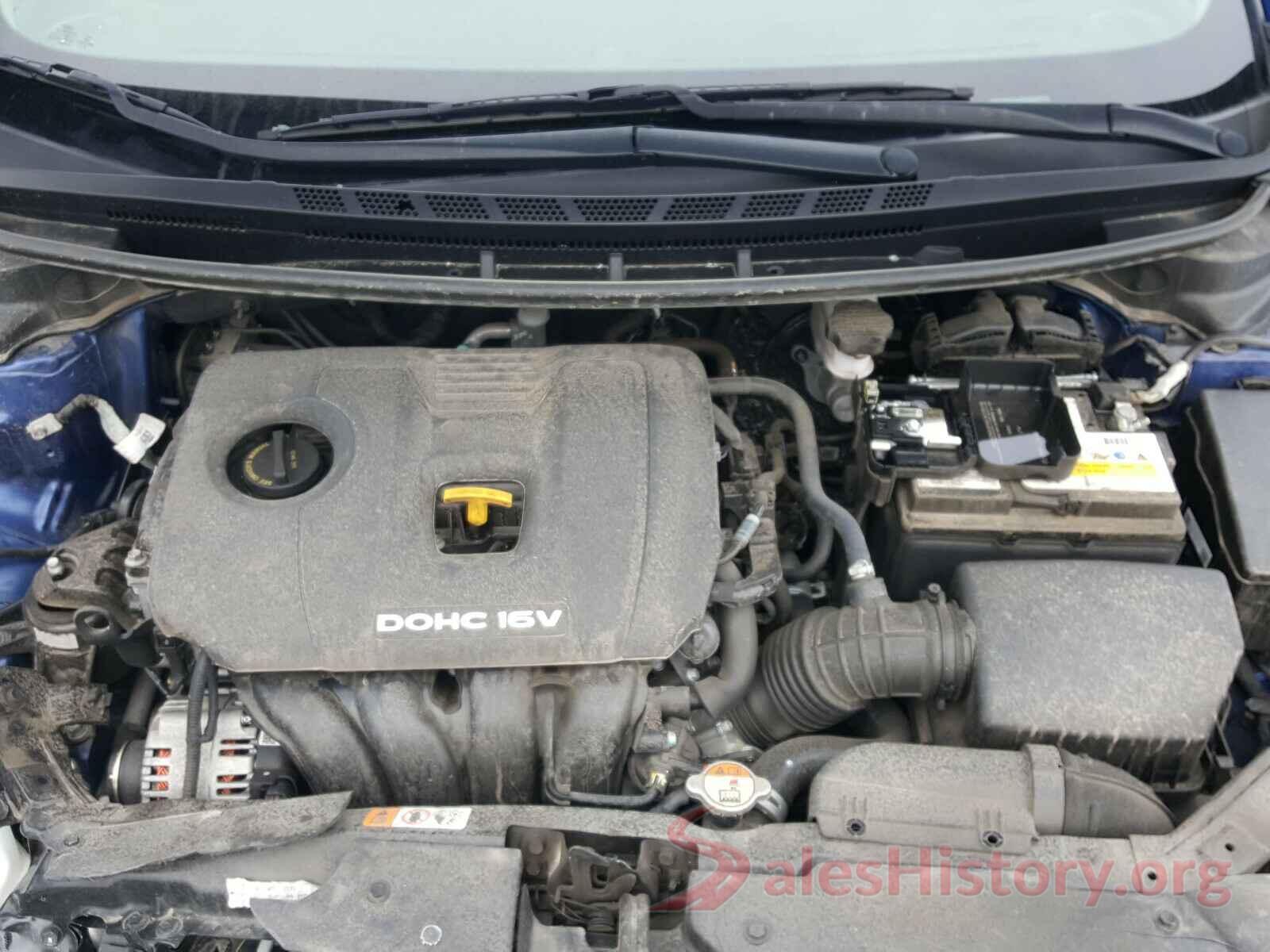 3KPFK4A78JE260100 2018 KIA FORTE