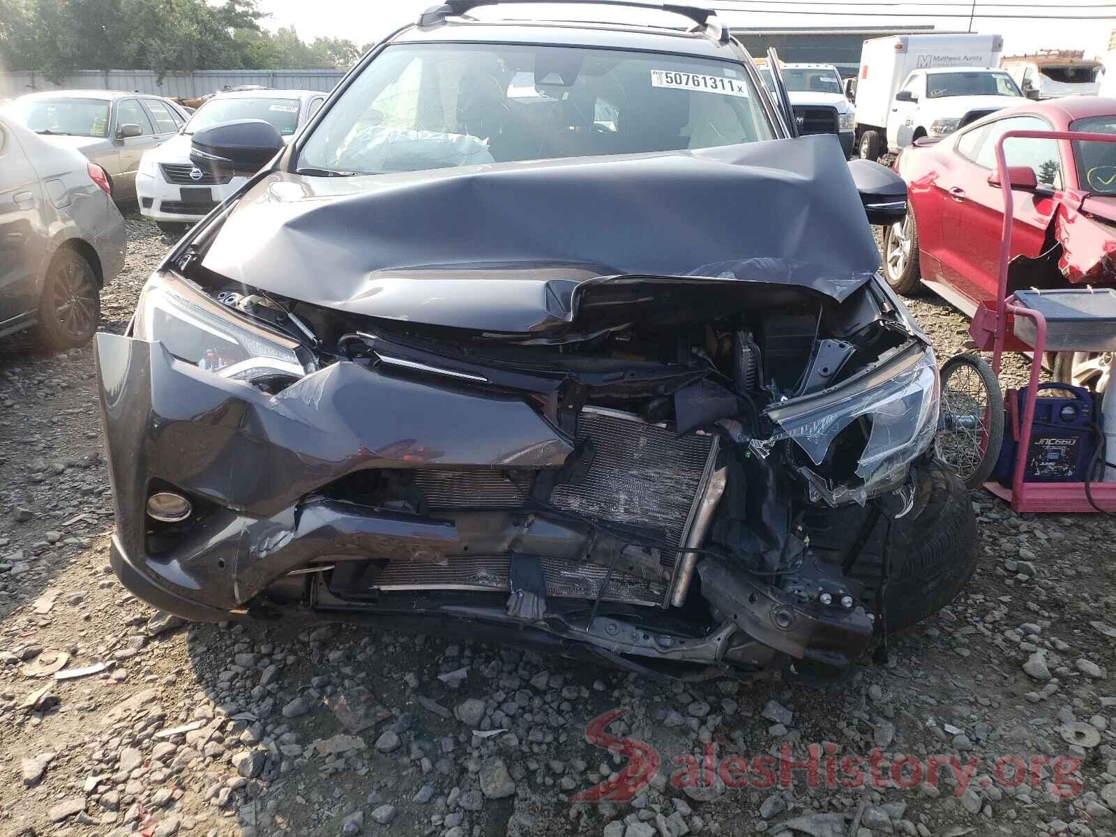 JTMRFREVXJJ243230 2018 TOYOTA RAV4