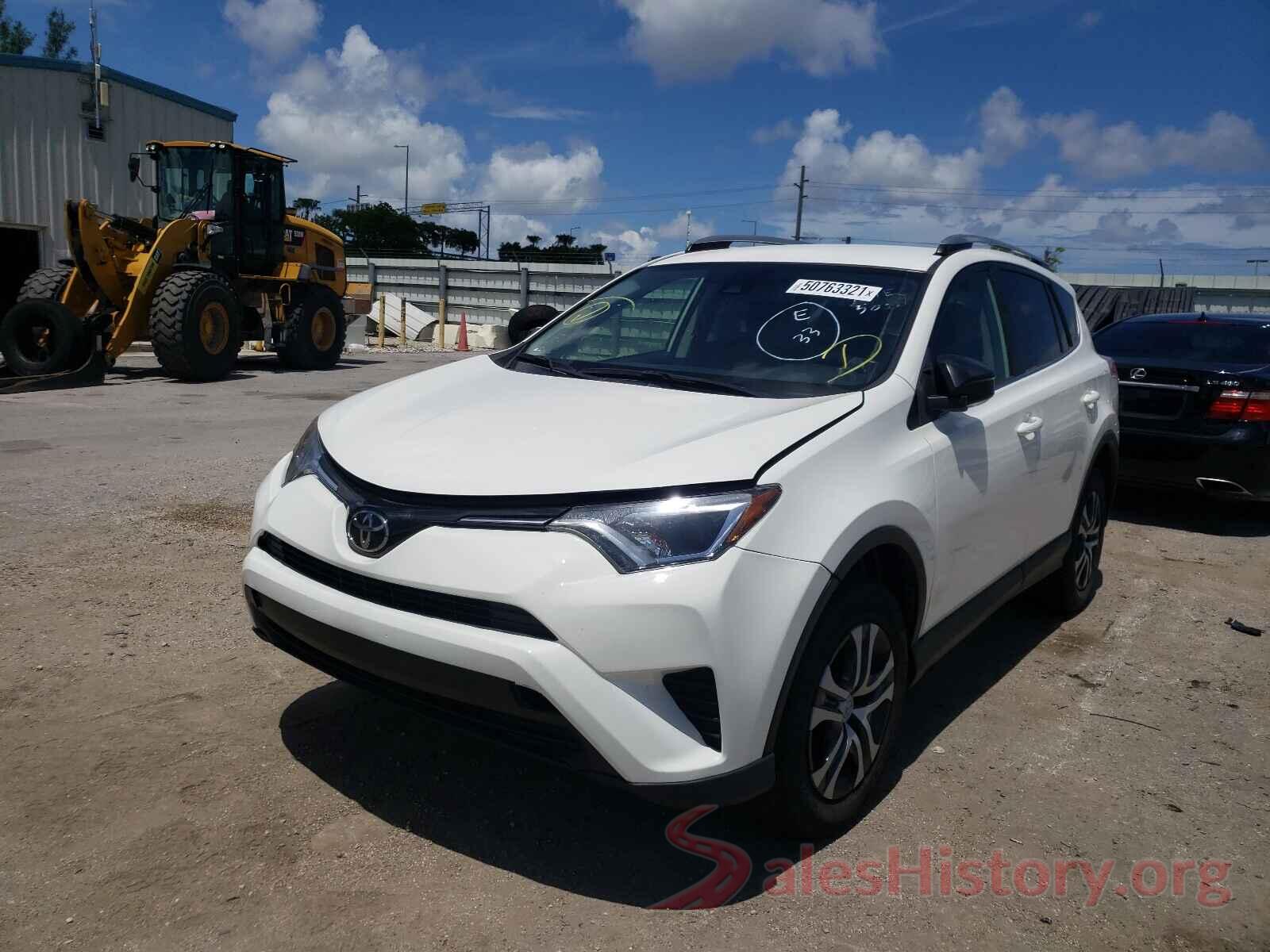 JTMZFREV3HJ145070 2017 TOYOTA RAV4