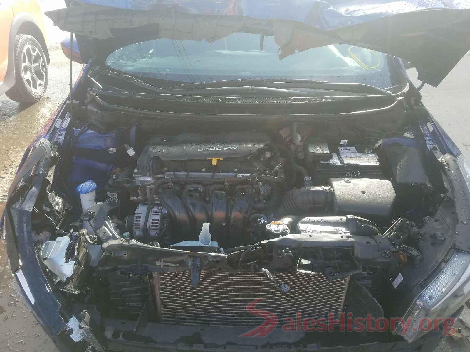 3KPFK4A70JE197462 2018 KIA FORTE