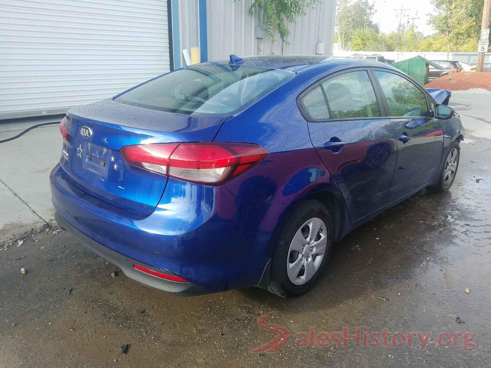 3KPFK4A70JE197462 2018 KIA FORTE