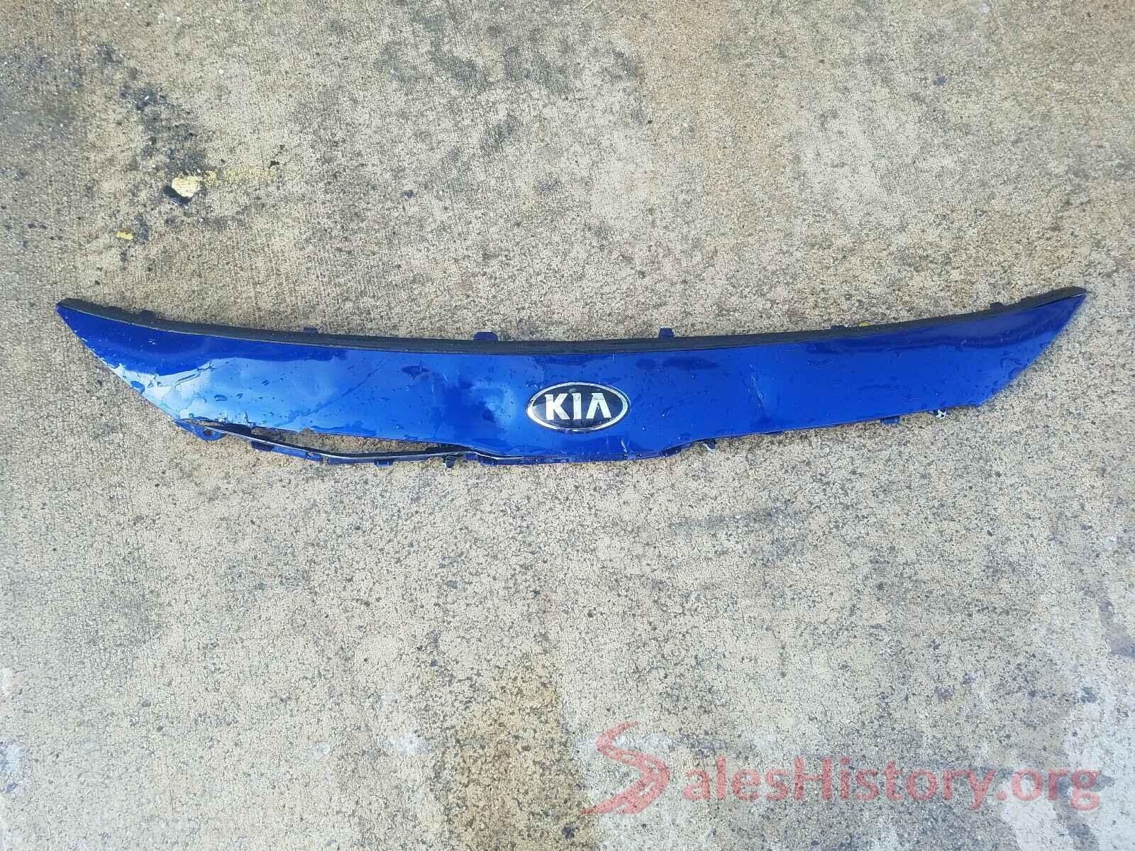 3KPFK4A70JE197462 2018 KIA FORTE