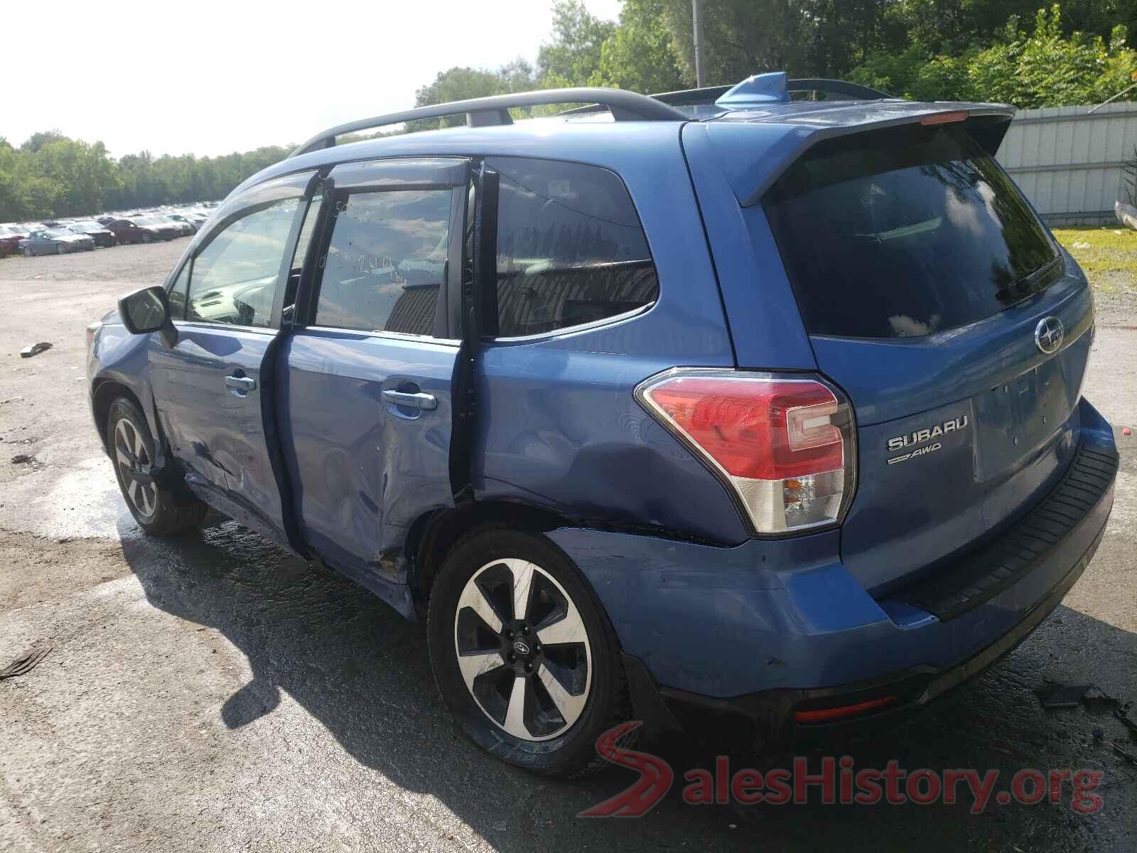 JF2SJAJC5JH532126 2018 SUBARU FORESTER