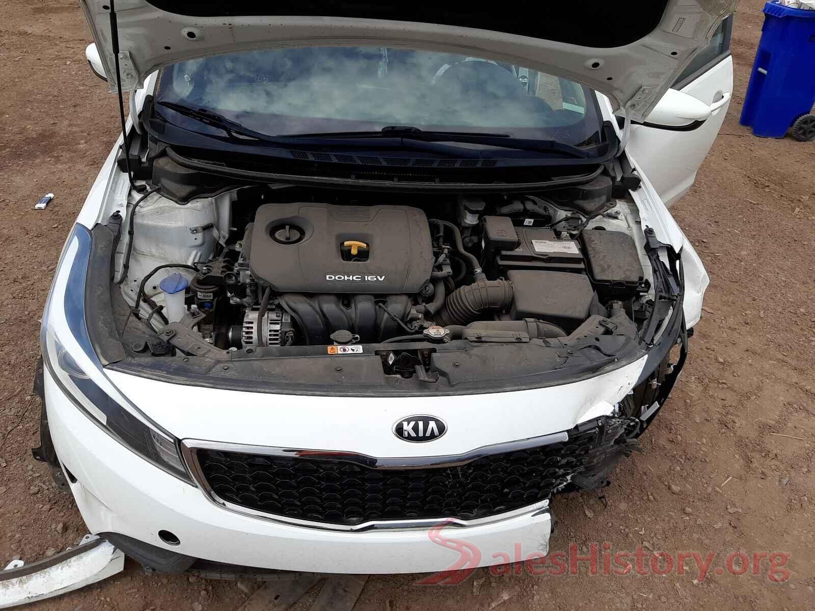 3KPFK4A79HE049403 2017 KIA FORTE