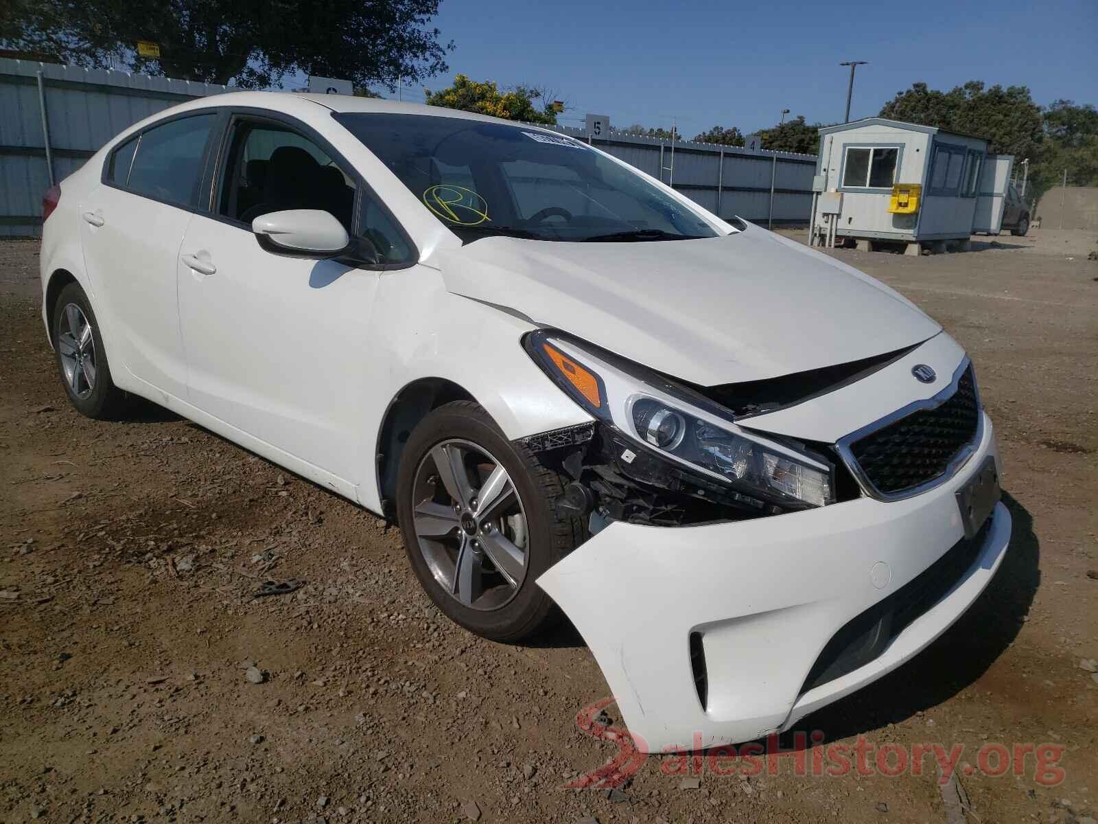 3KPFL4A71JE269623 2018 KIA FORTE