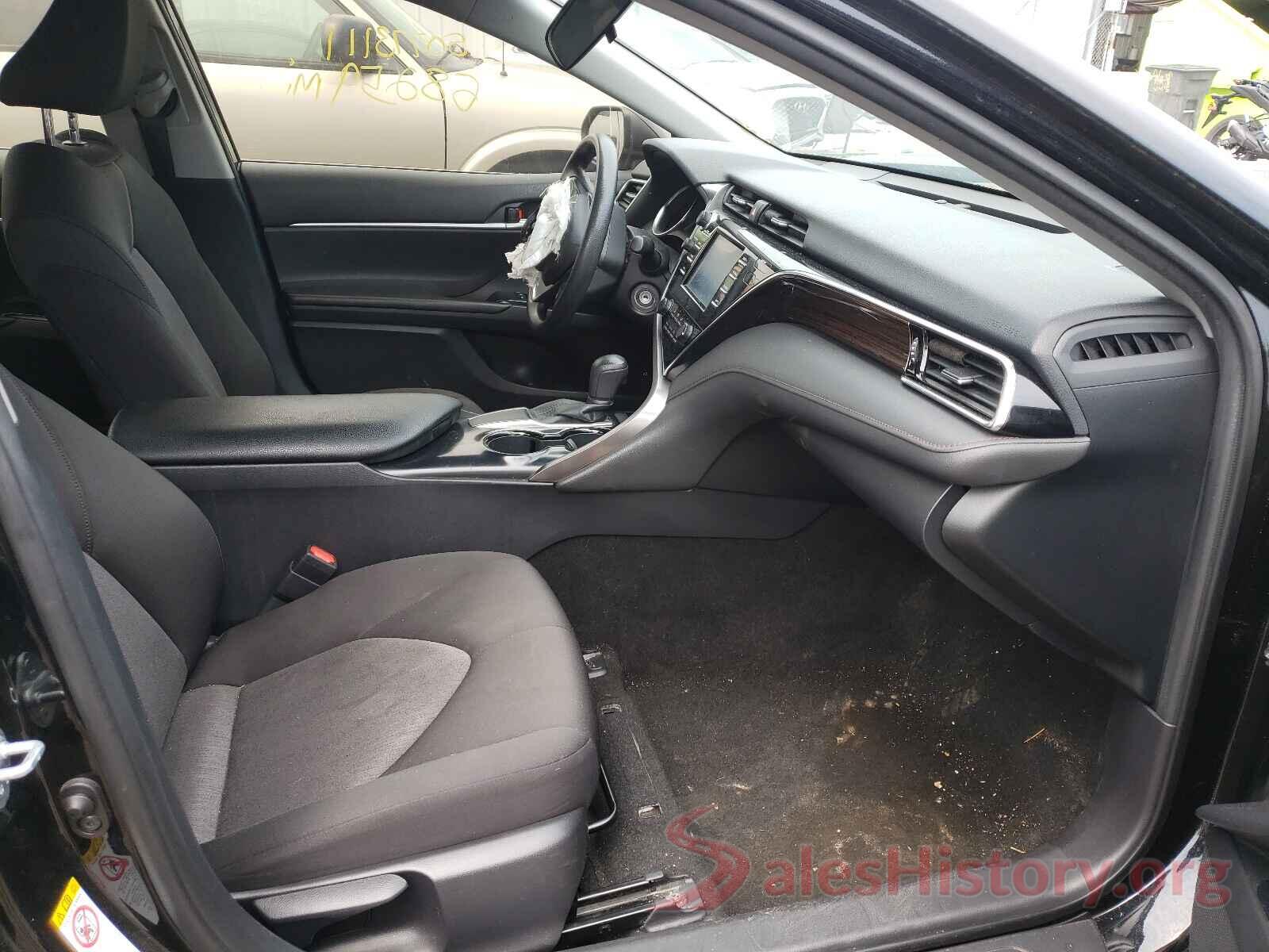 JTNB11HK8J3013754 2018 TOYOTA CAMRY