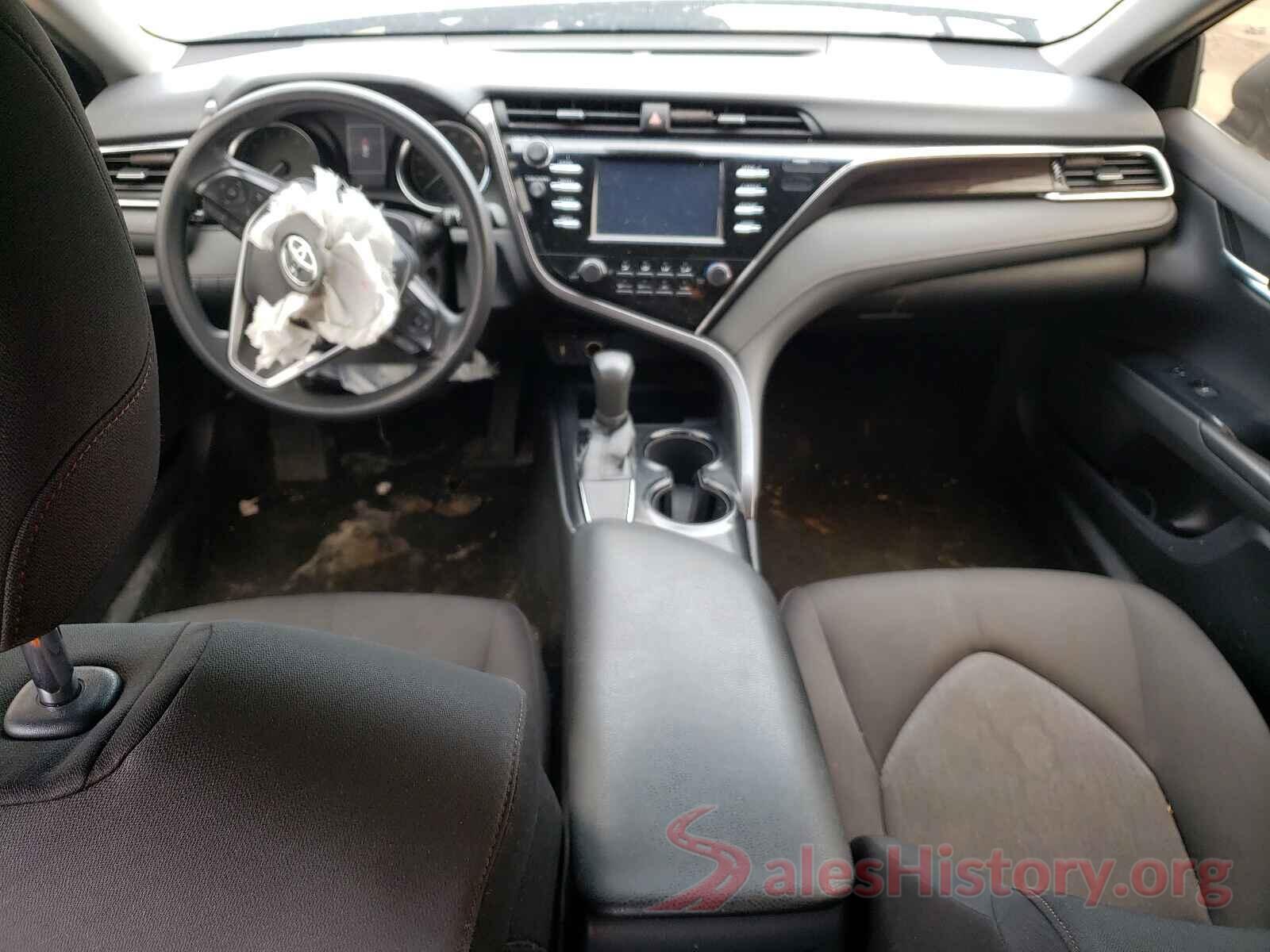 JTNB11HK8J3013754 2018 TOYOTA CAMRY