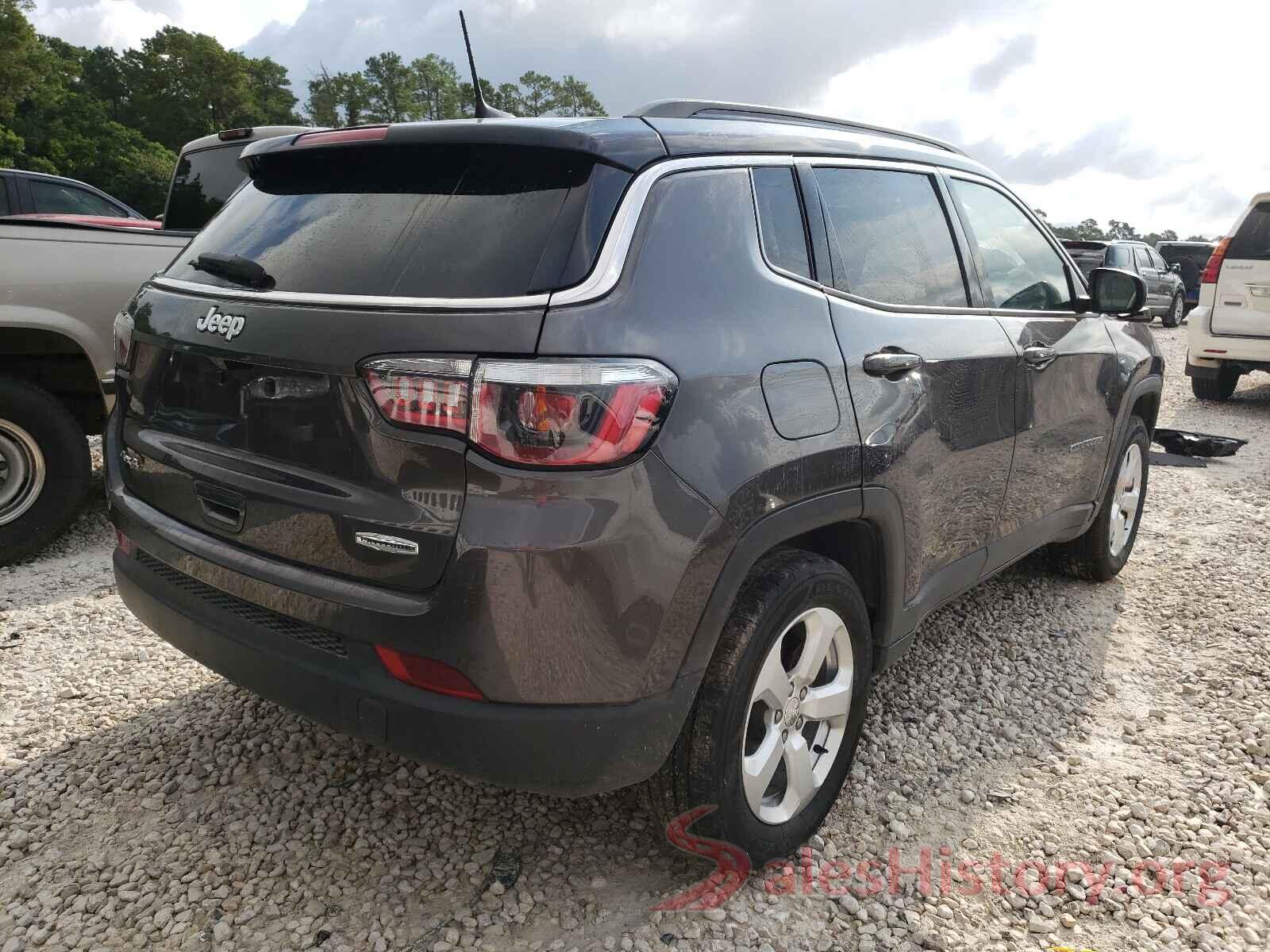 3C4NJDBB8JT161631 2018 JEEP COMPASS