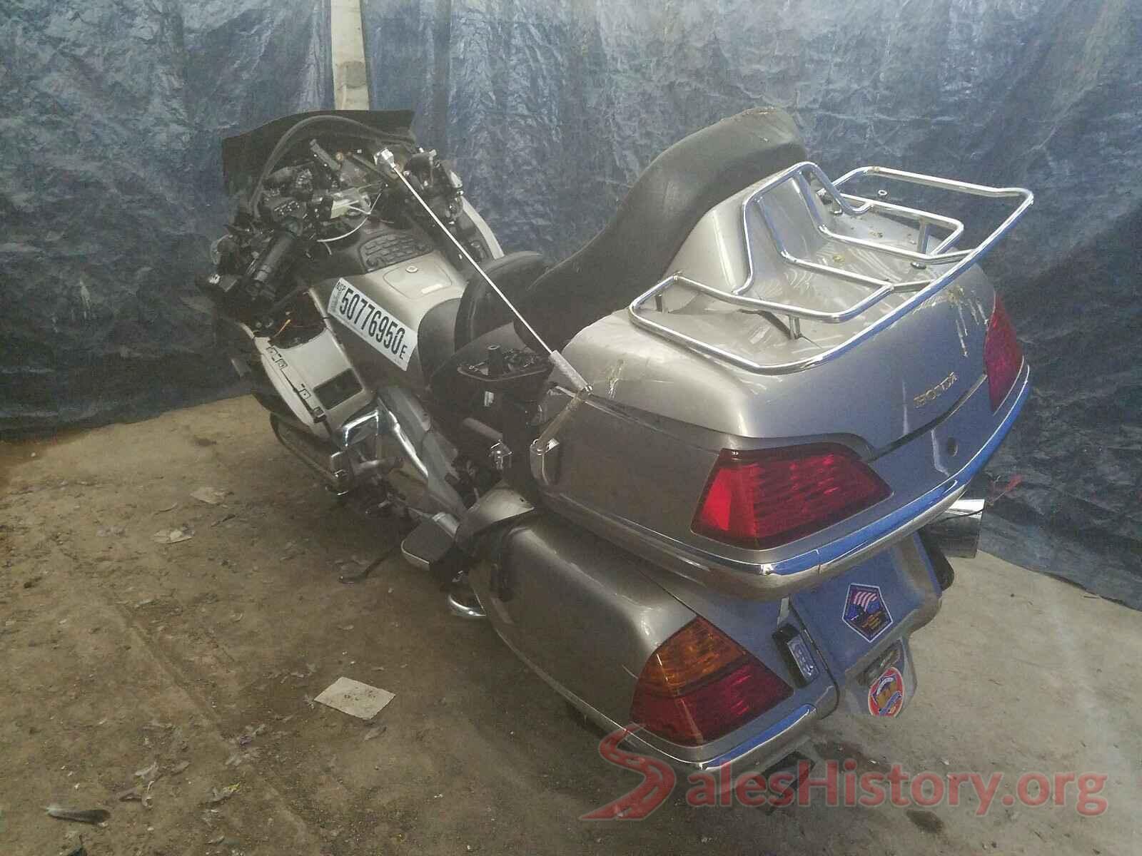 1hfsc47473a202239 2003 HONDA GL CYCLE