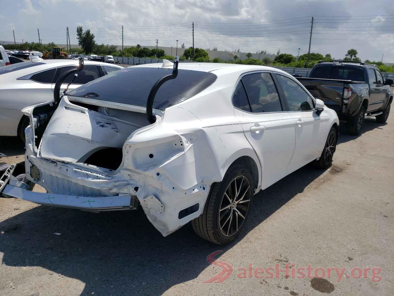 4T1G11AK4MU523047 2021 TOYOTA CAMRY