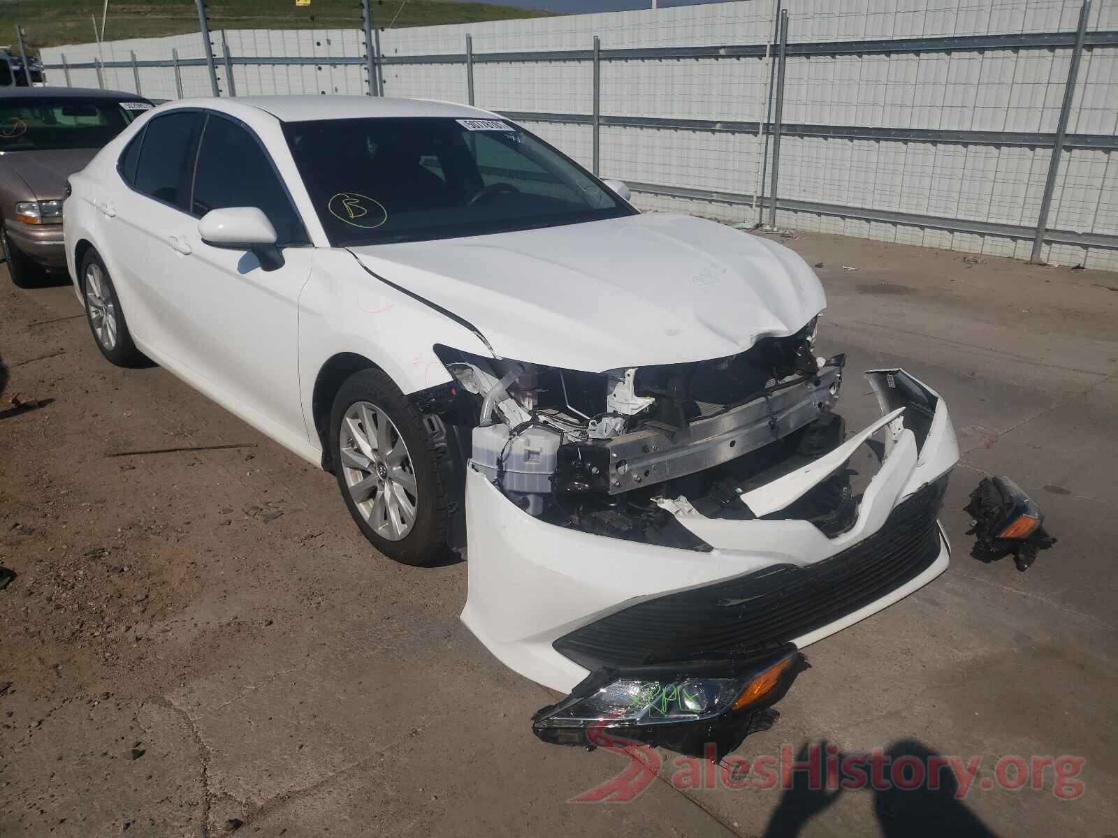 4T1B11HKXJU141343 2018 TOYOTA CAMRY