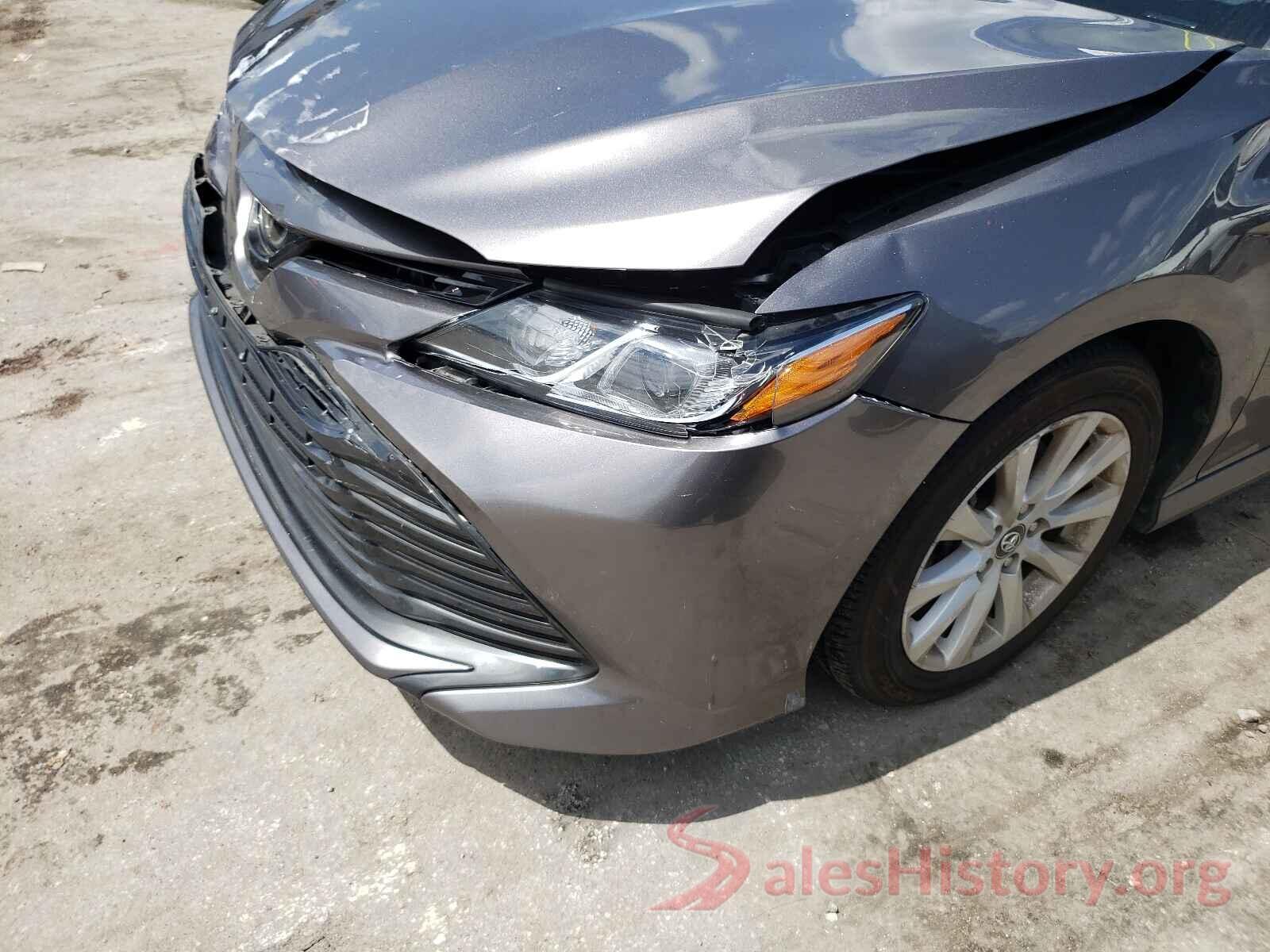 4T1B11HK3JU636595 2018 TOYOTA CAMRY