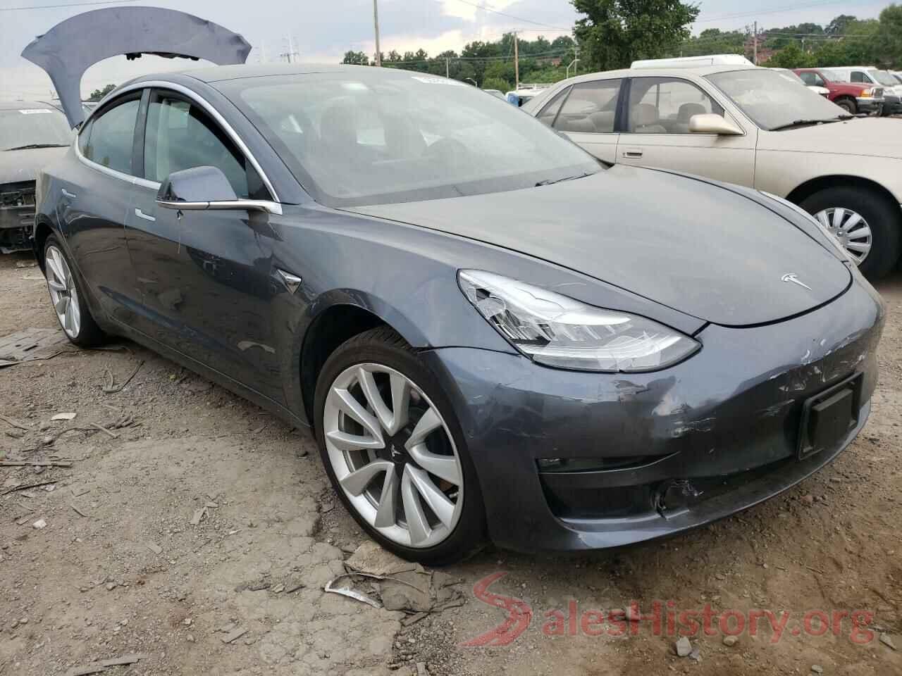 5YJ3E1EA0KF402031 2019 TESLA MODEL 3