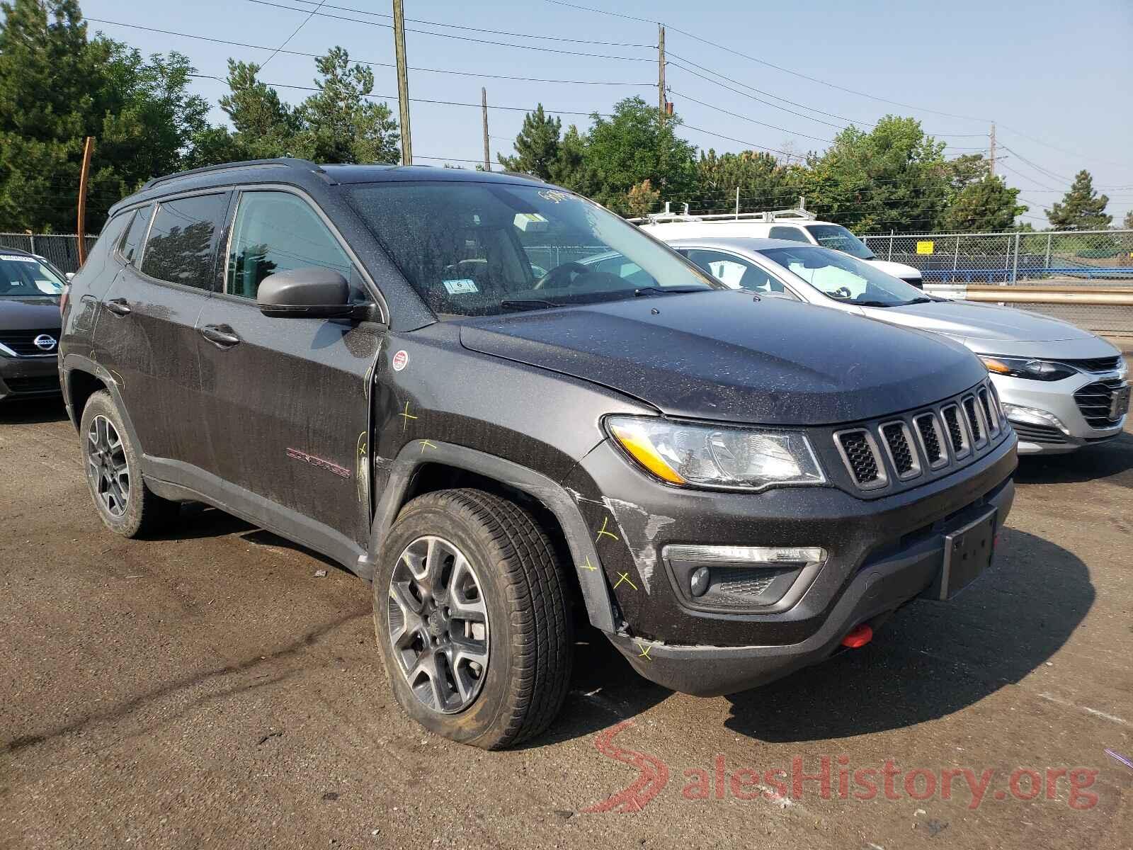 3C4NJDDB8KT721680 2019 JEEP COMPASS