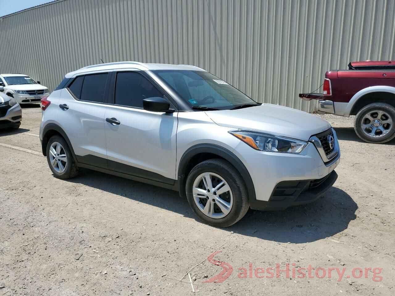 3N1CP5CUXKL548813 2019 NISSAN KICKS