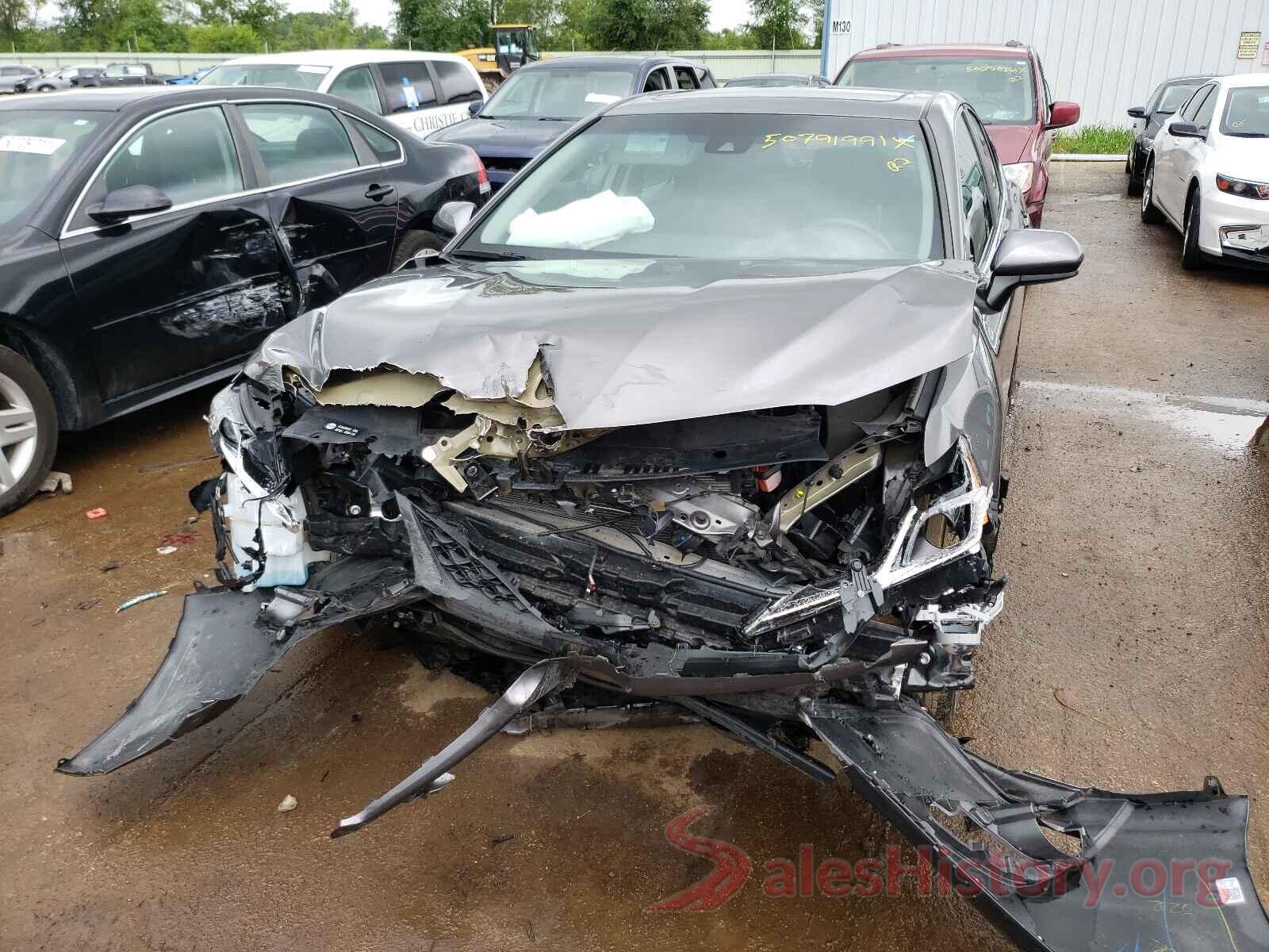 4T1B11HKXJU529477 2018 TOYOTA CAMRY