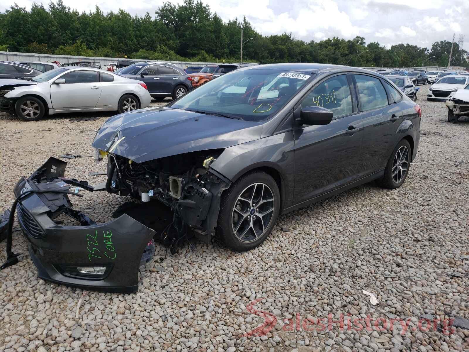 1FADP3F24JL265890 2018 FORD FOCUS